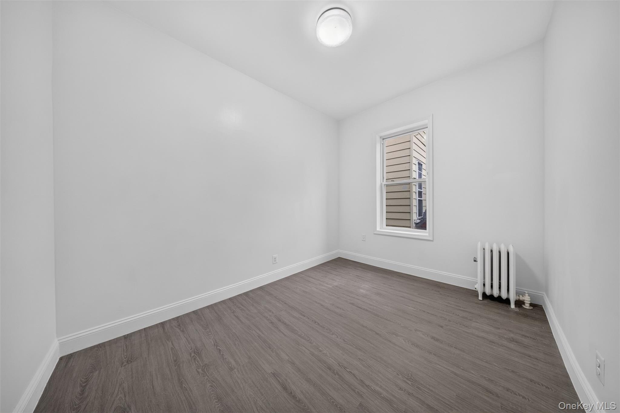 Single Family Schenck Avenue Brooklyn, NY 11207, MLS-1047432-16