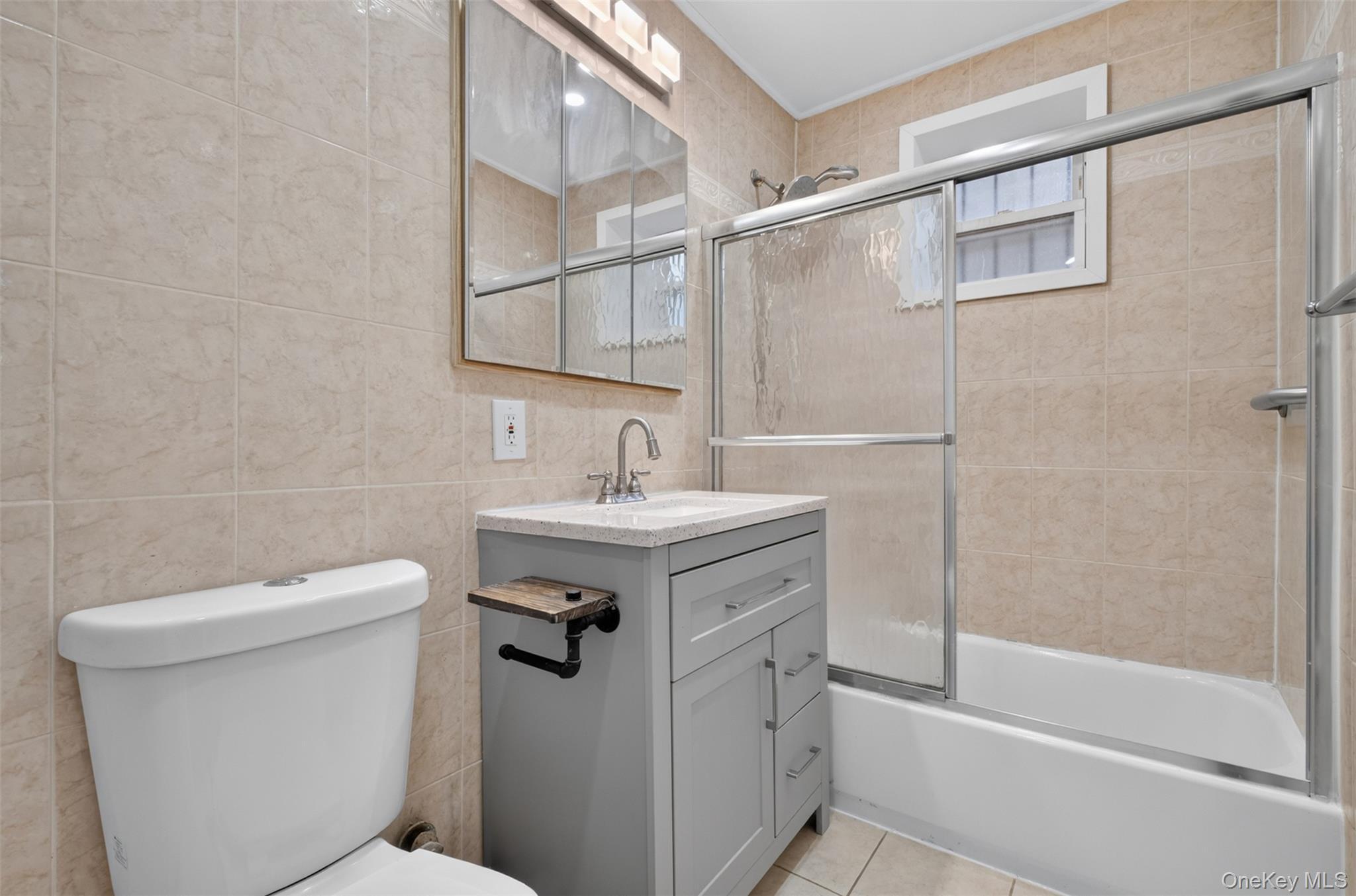 Single Family Schenck Avenue Brooklyn, NY 11207, MLS-1047432-17