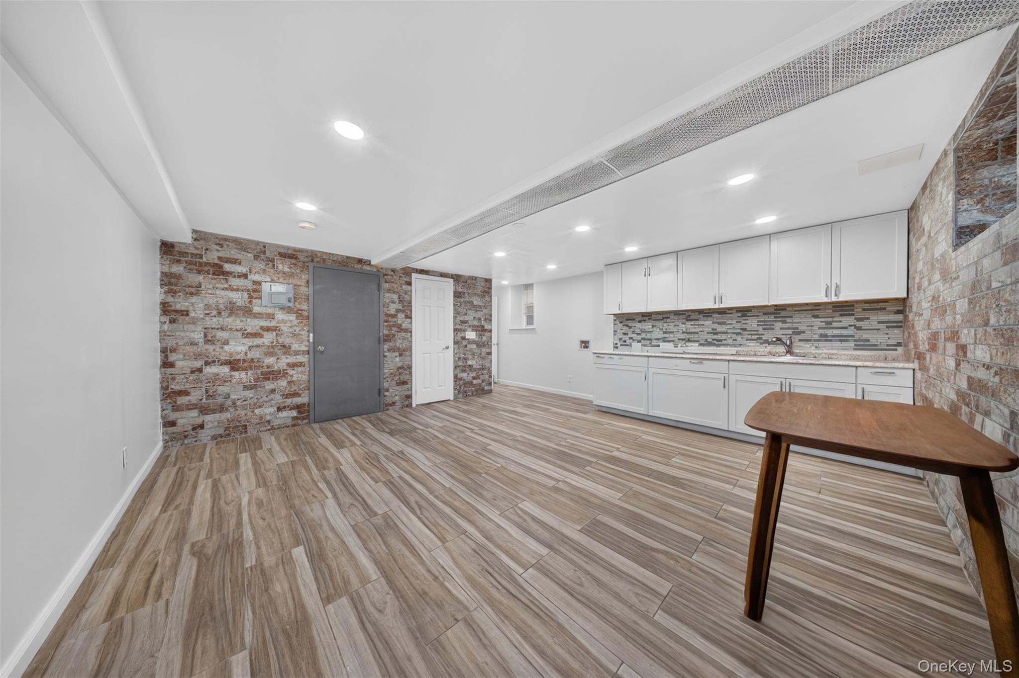 Single Family Schenck Avenue Brooklyn, NY 11207, MLS-1047432-21