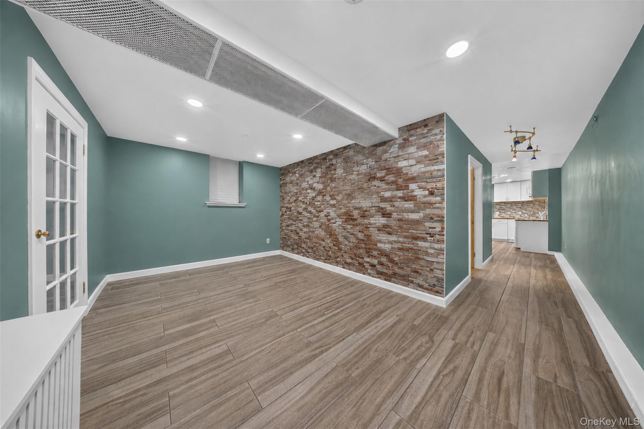 Single Family Schenck Avenue Brooklyn, NY 11207, MLS-1047432-24