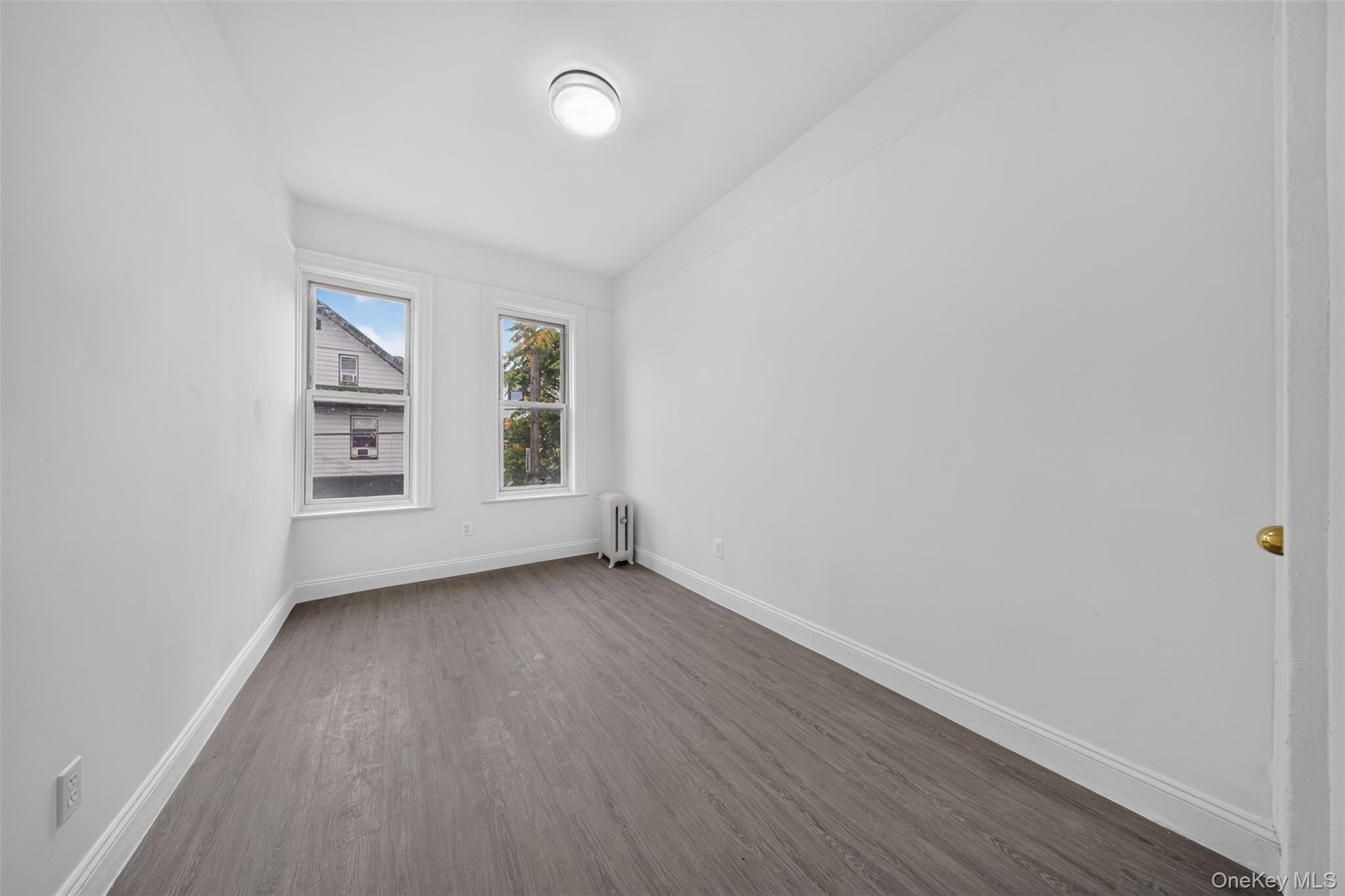 Single Family Schenck Avenue Brooklyn, NY 11207, MLS-1047432-8