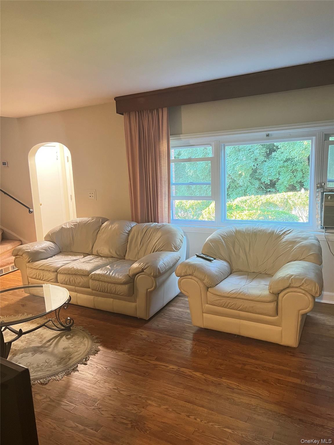 Single Family Roberts Lane Westchester County, NY 10701, MLS-1047445-15