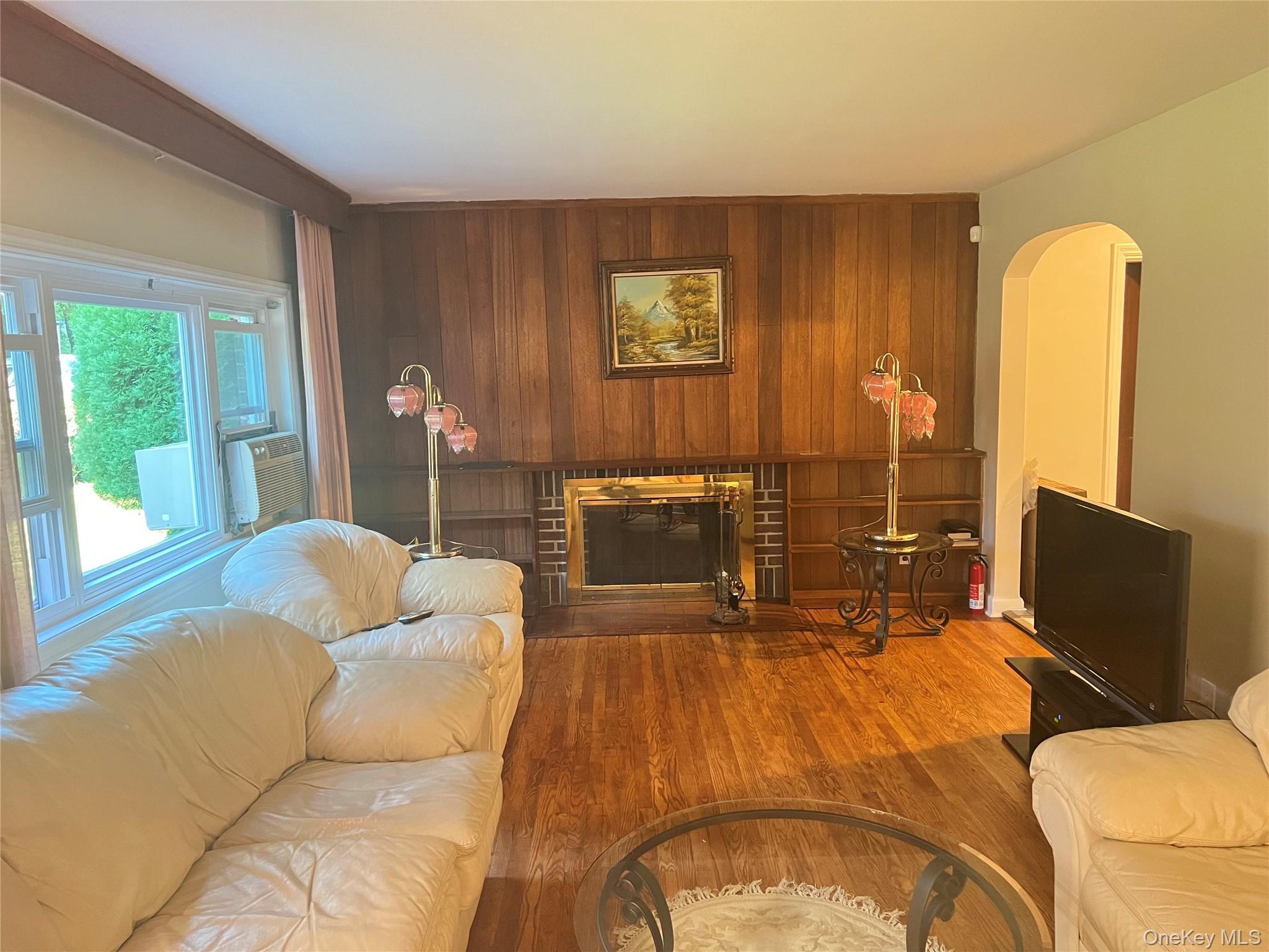 Single Family Roberts Lane Westchester County, NY 10701, MLS-1047445-16