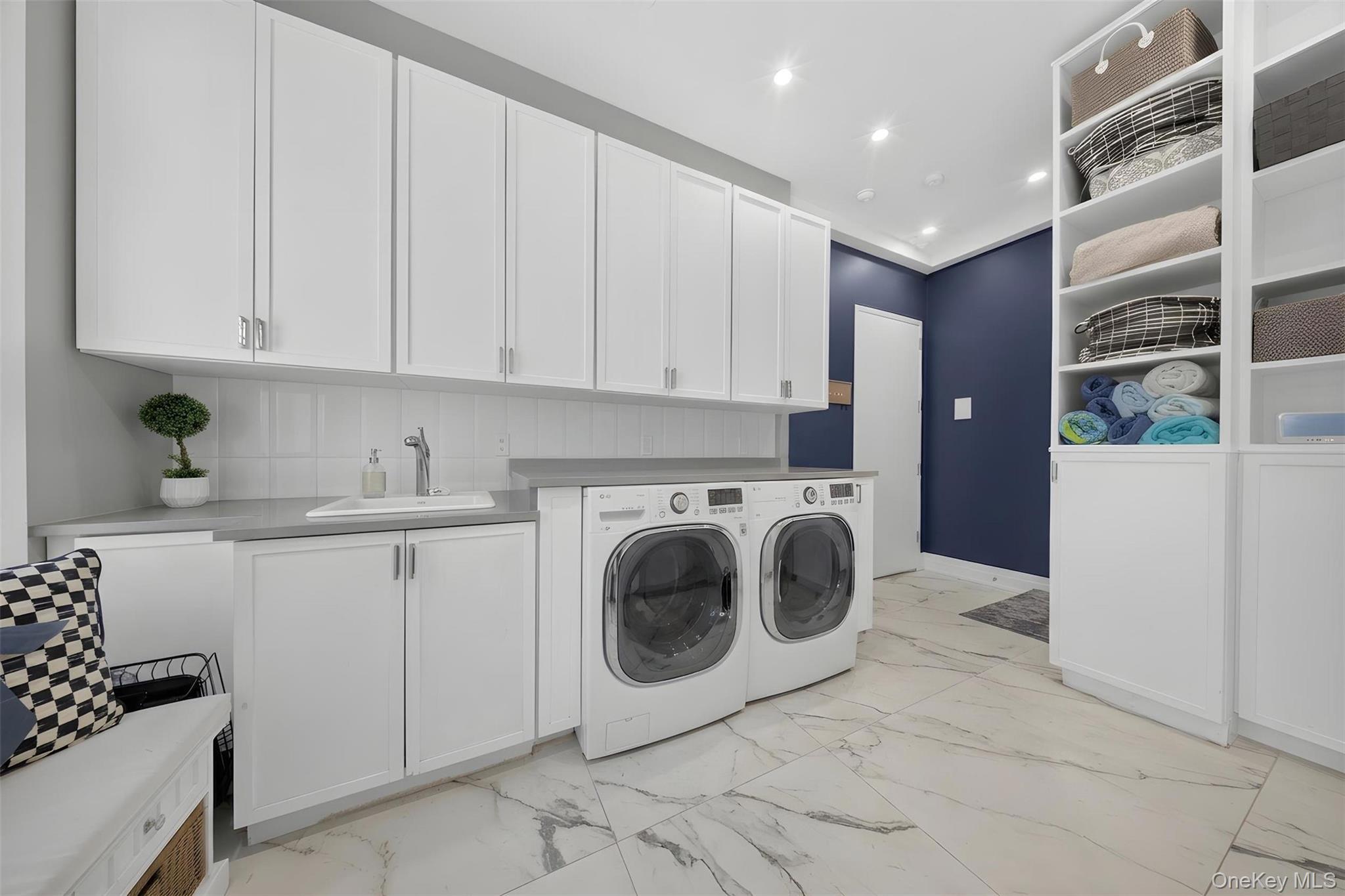 Single Family 33rd Avenue  Queens, NY 11361, MLS-1047447-20