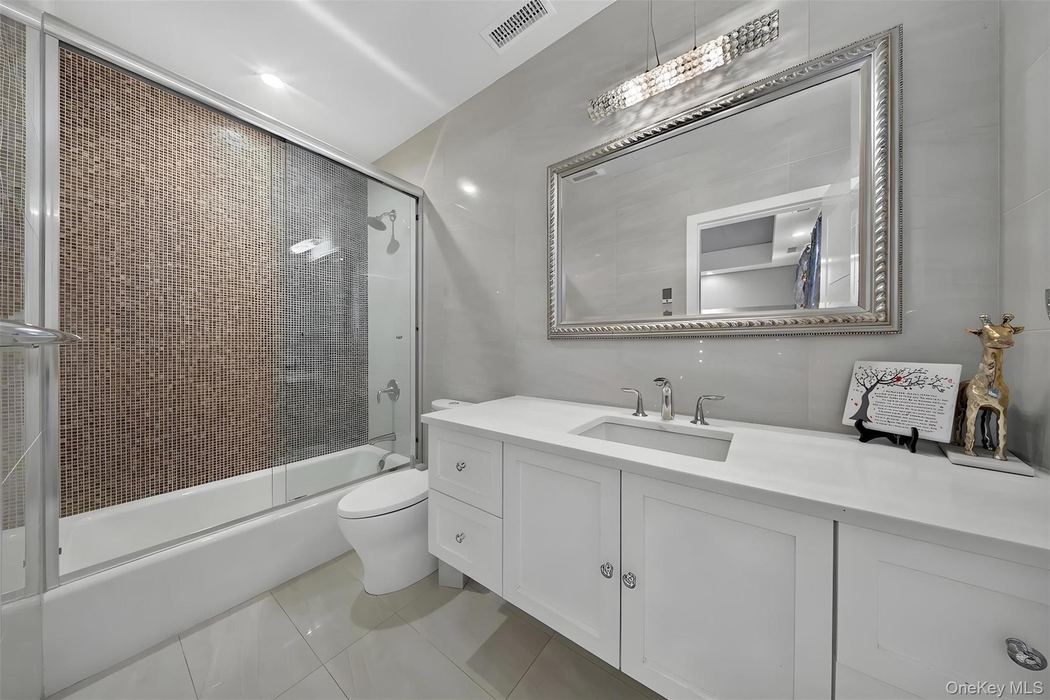 Single Family 33rd Avenue  Queens, NY 11361, MLS-1047447-27
