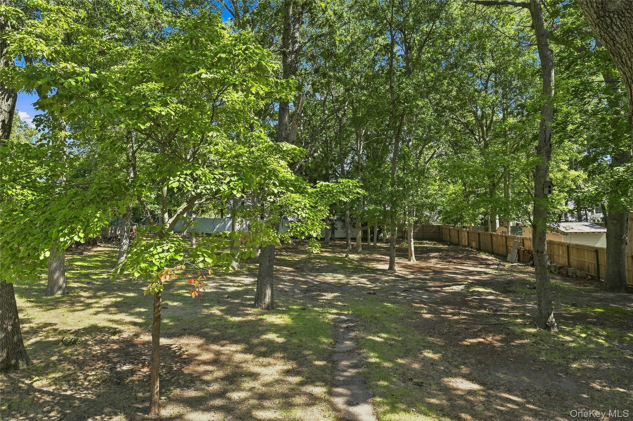 Single Family Pauls Path  Suffolk County, NY 11727, MLS-1047460-28