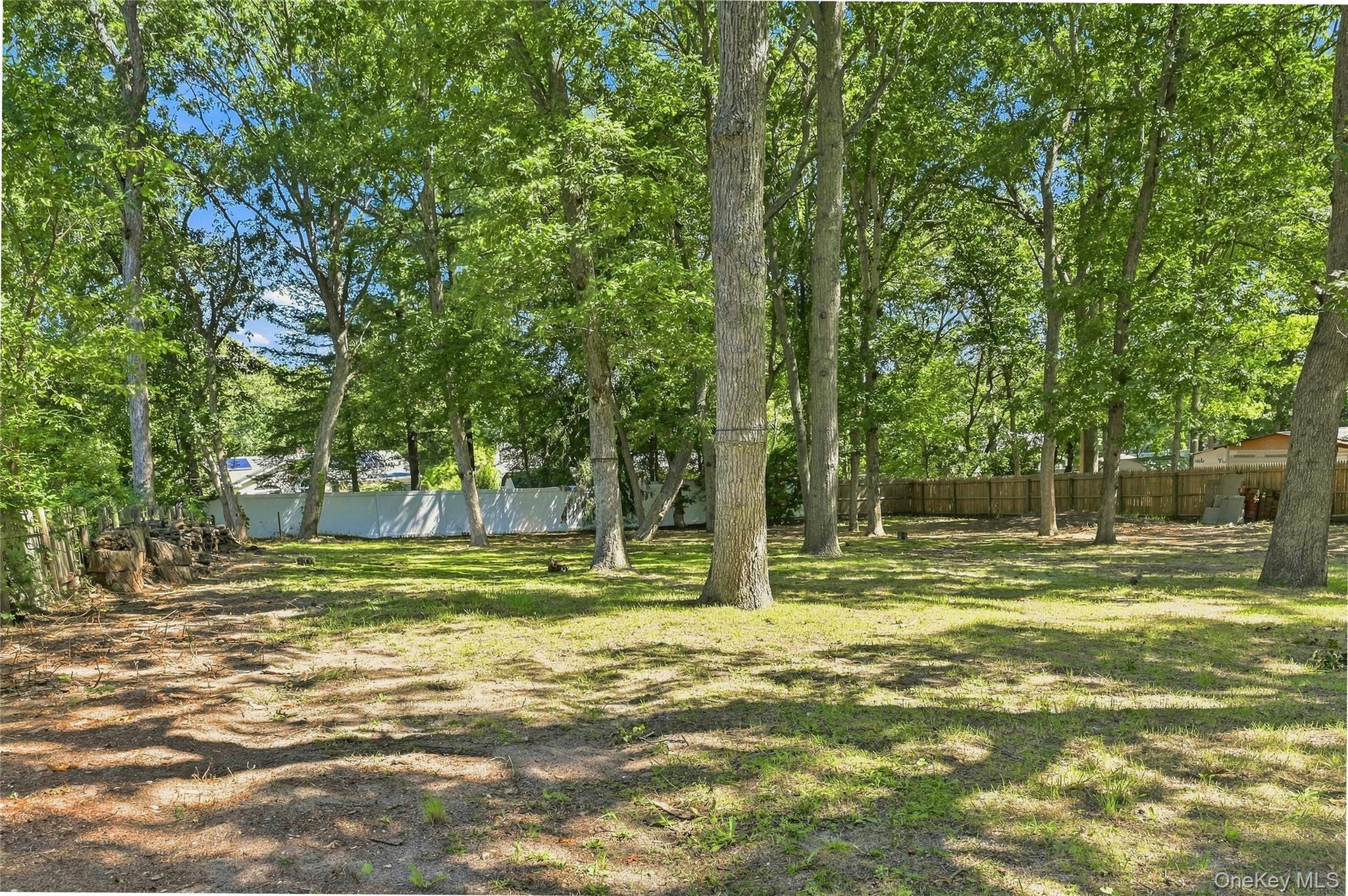 Single Family Pauls Path  Suffolk County, NY 11727, MLS-1047460-45