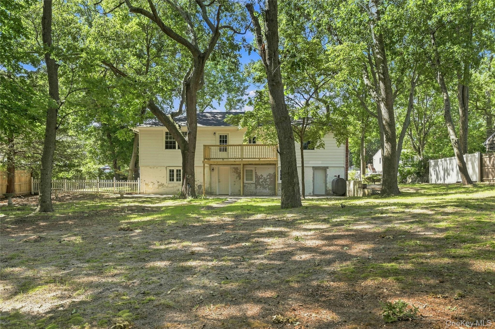 Single Family Pauls Path  Suffolk County, NY 11727, MLS-1047460-7