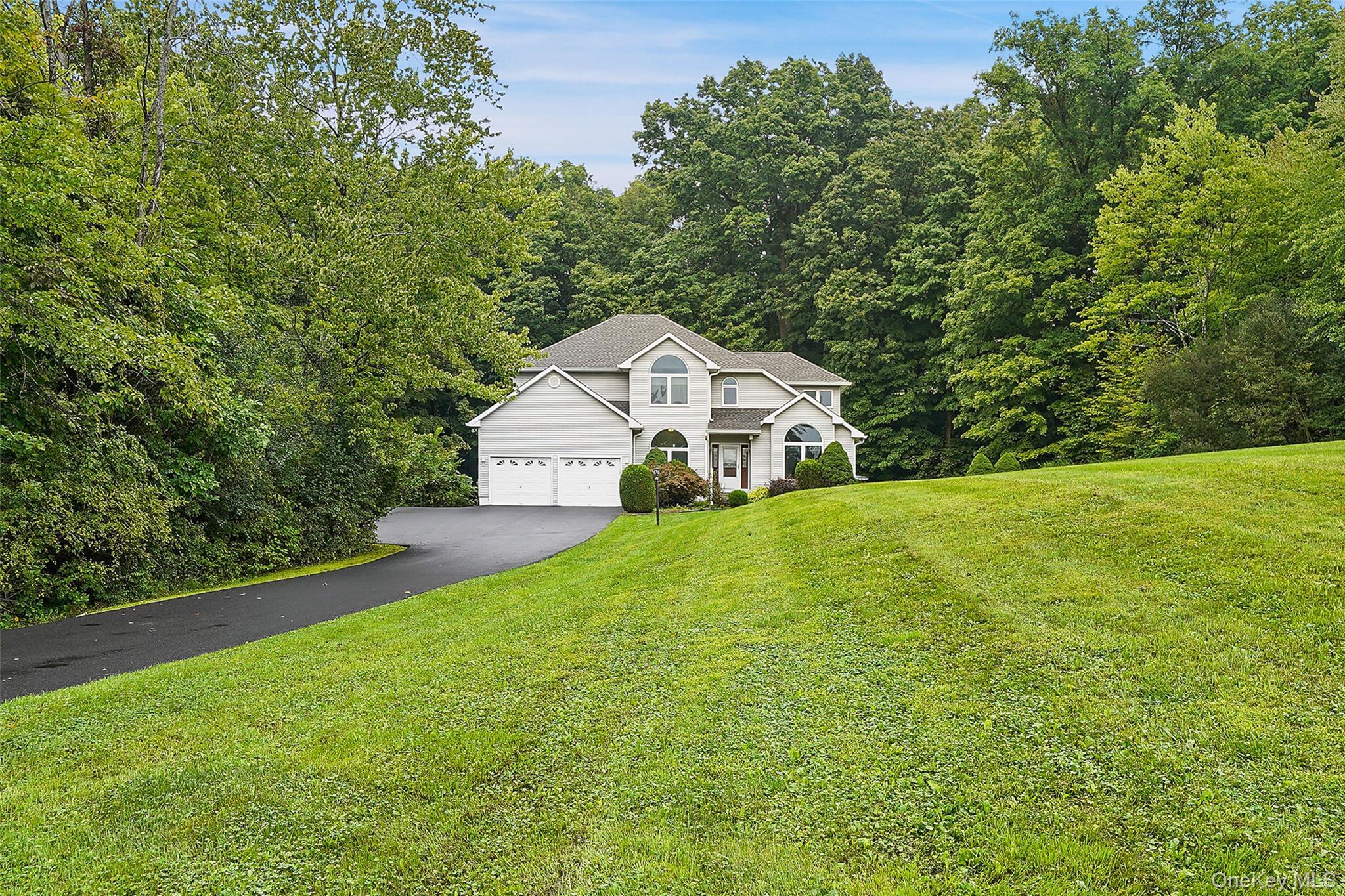 Single Family Bray Farm Lane Dutchess County, NY 12590, MLS-1047464-2