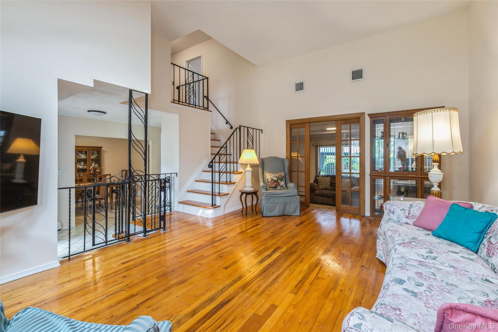 Single Family Sheryl Crescent  Suffolk County, NY 11787, MLS-1047477-16