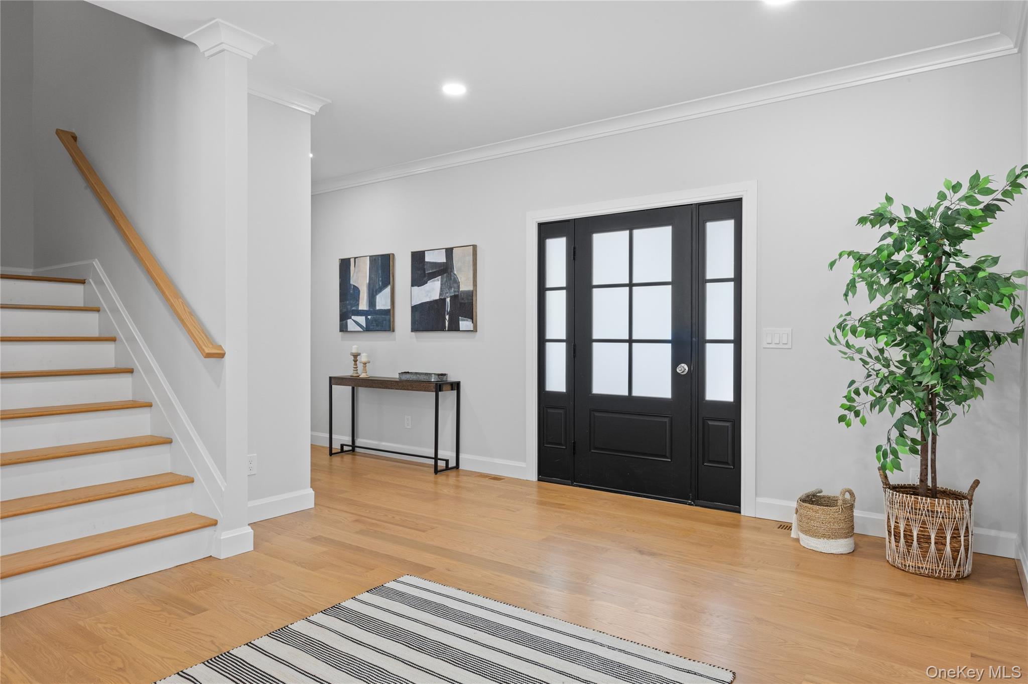 Single Family Beverly Road  Suffolk County, NY 11746, MLS-1047480-11