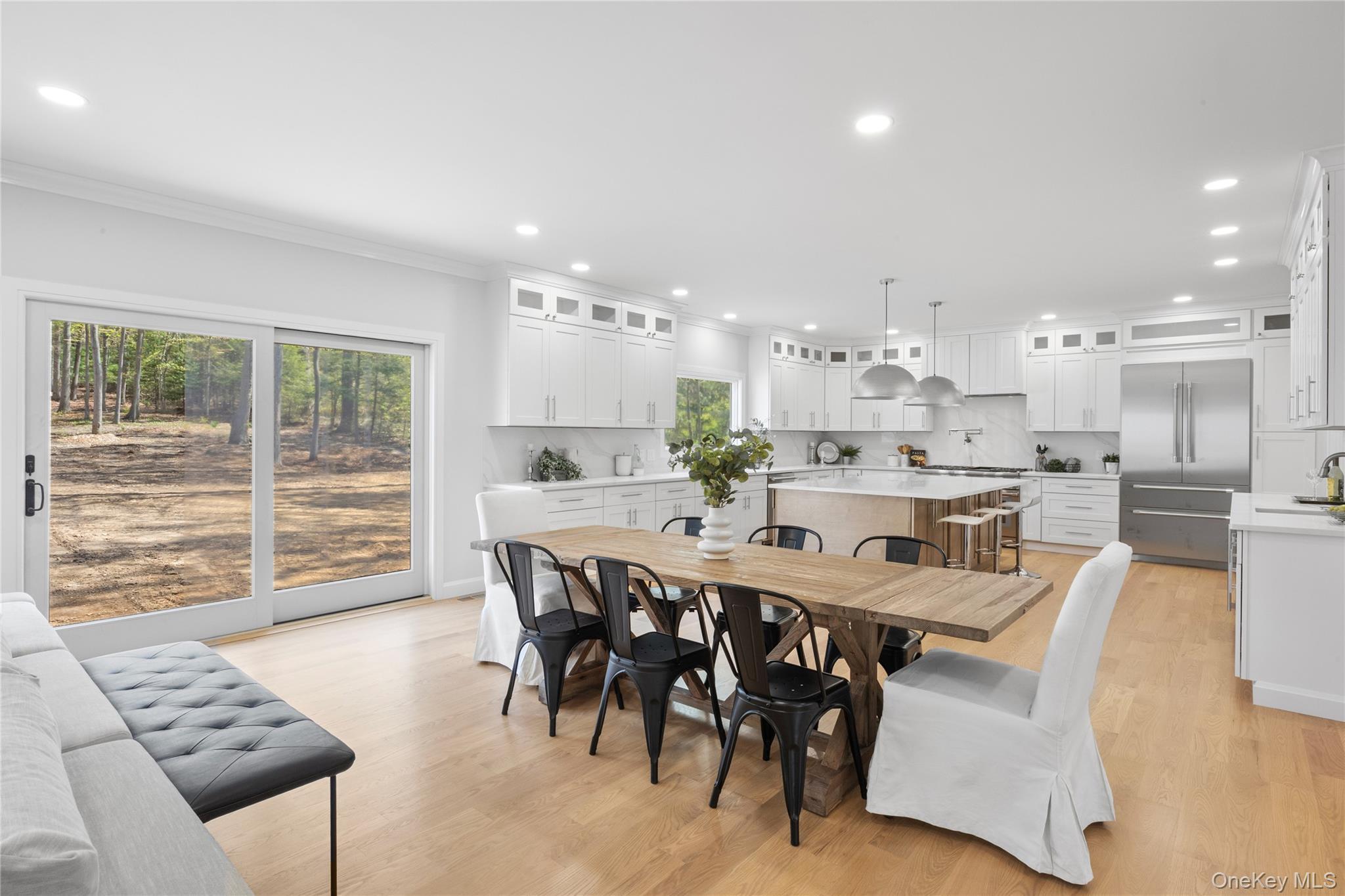 Single Family Beverly Road  Suffolk County, NY 11746, MLS-1047480-9