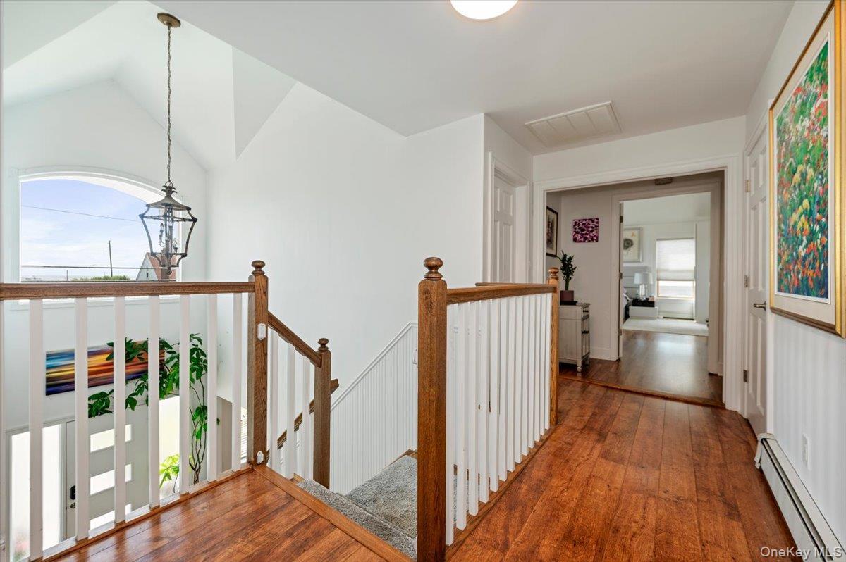 Single Family Pacific Boulevard Nassau County, NY 11509, MLS-1047482-18