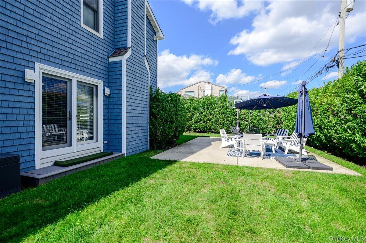 Single Family Pacific Boulevard Nassau County, NY 11509, MLS-1047482-30