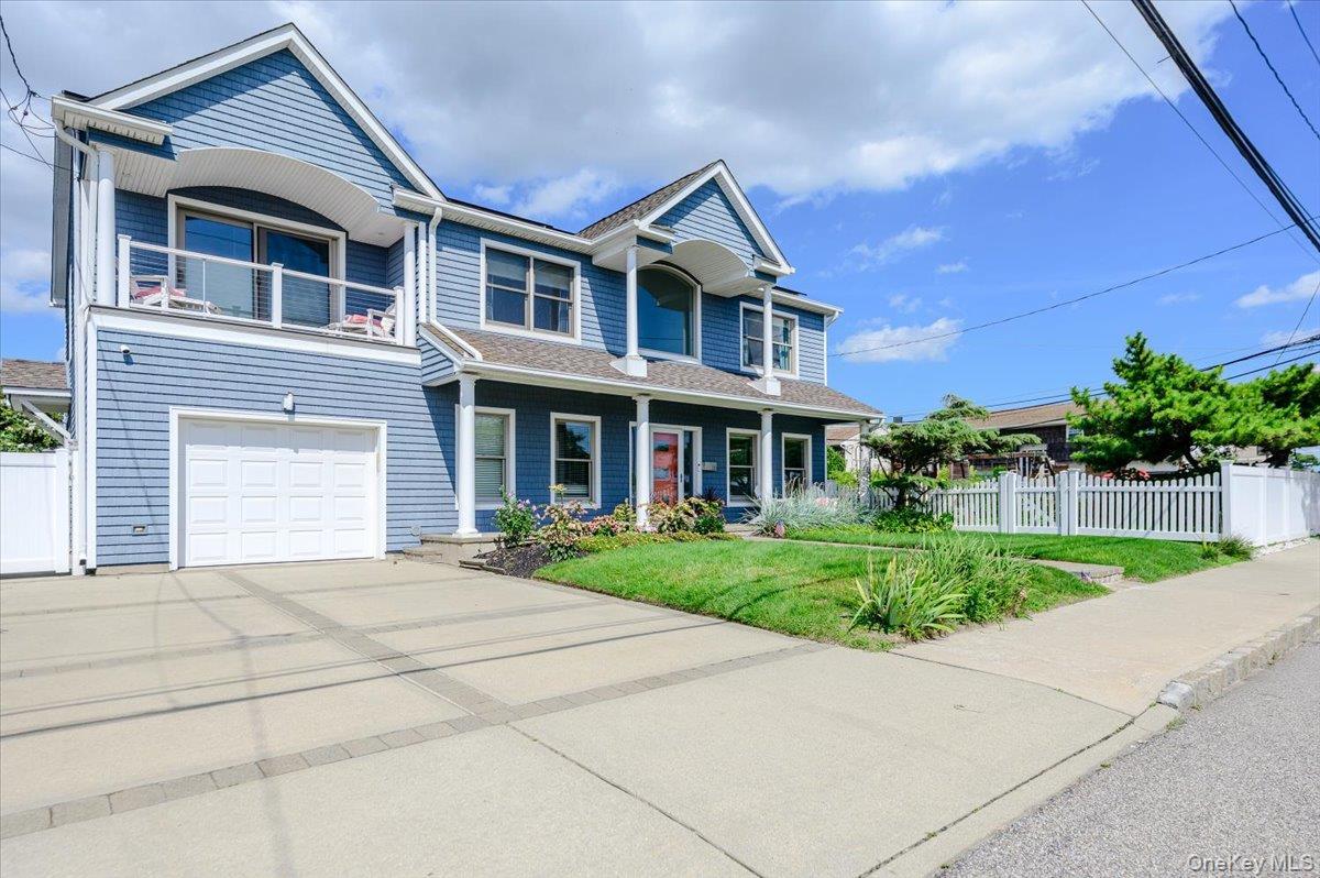 Single Family Pacific Boulevard Nassau County, NY 11509, MLS-1047482-36