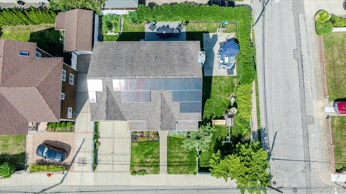 Single Family Pacific Boulevard Nassau County, NY 11509, MLS-1047482-38