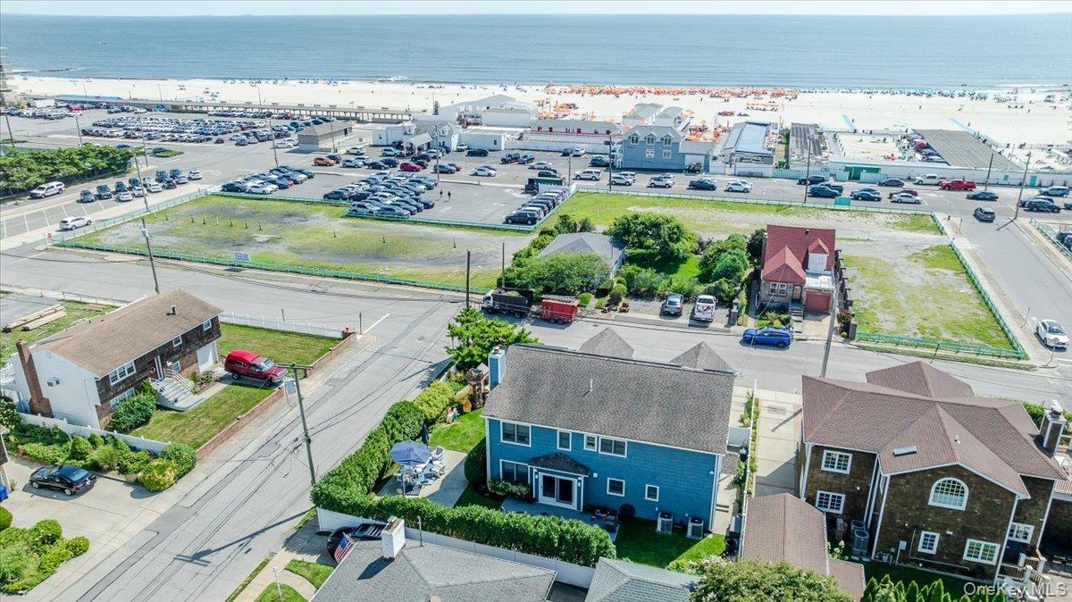 Single Family Pacific Boulevard Nassau County, NY 11509, MLS-1047482-41