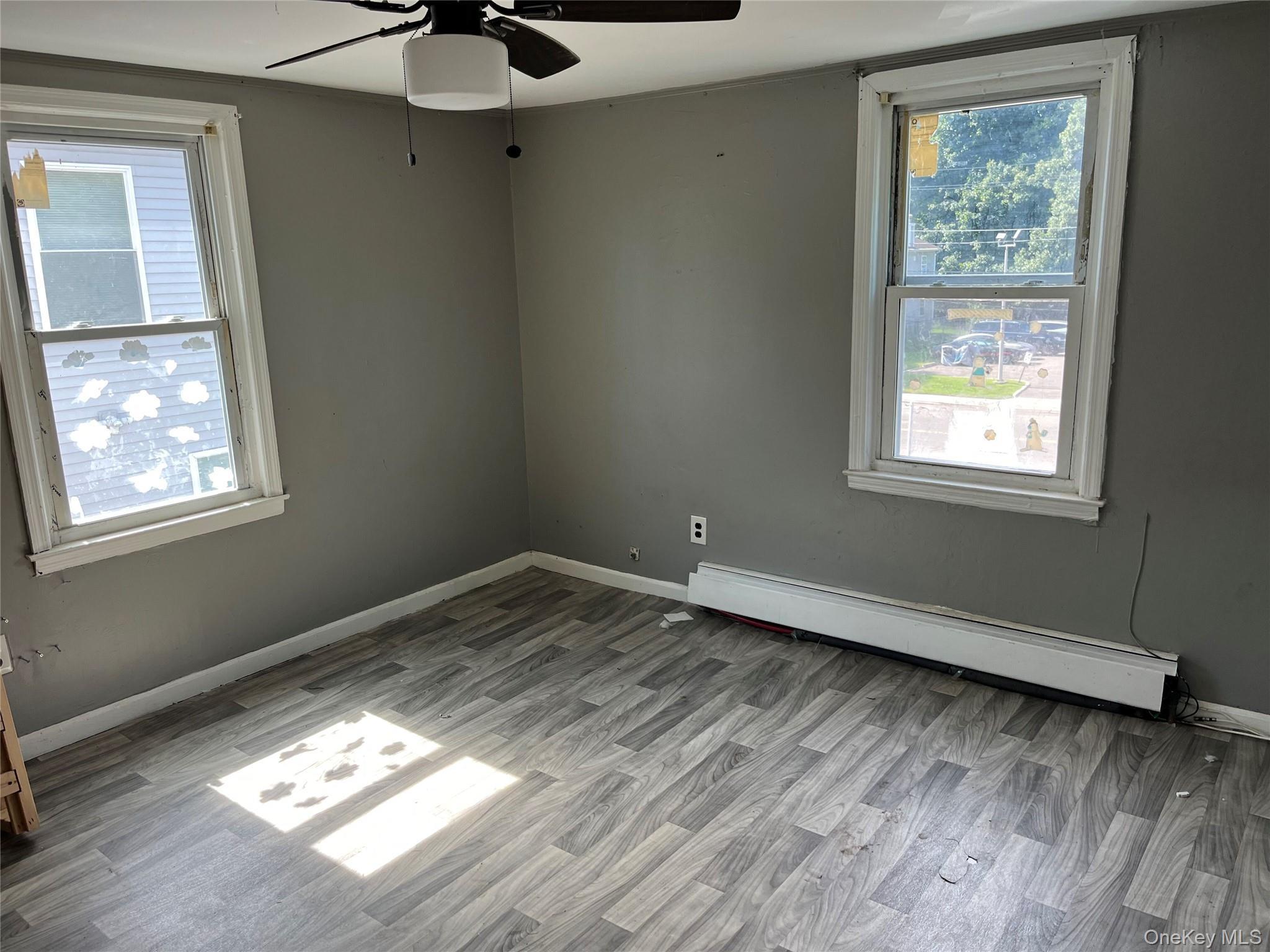 Single Family Lowndes Avenue Suffolk County, NY 11746, MLS-1047489-27