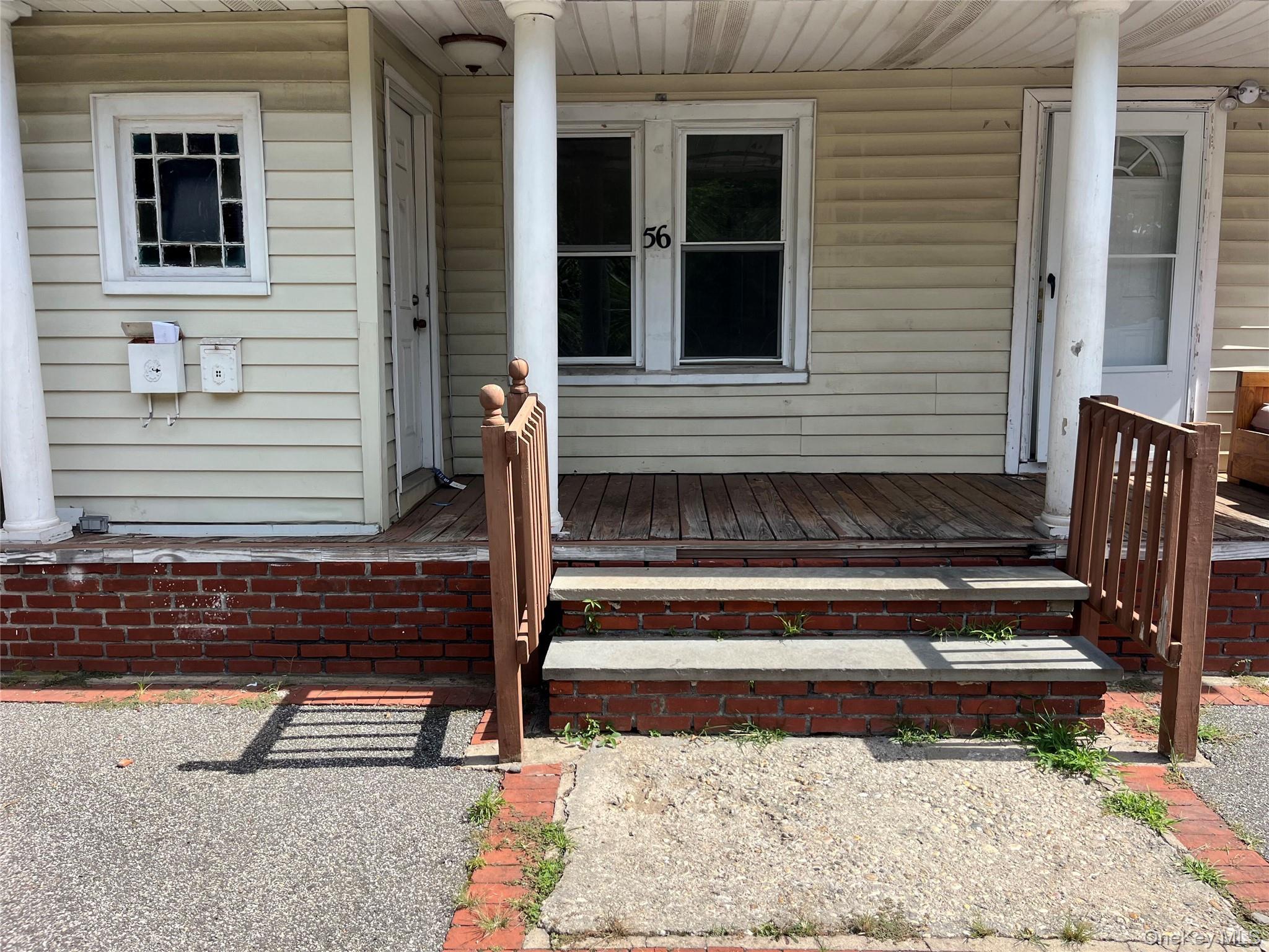 Single Family Lowndes Avenue Suffolk County, NY 11746, MLS-1047489-3