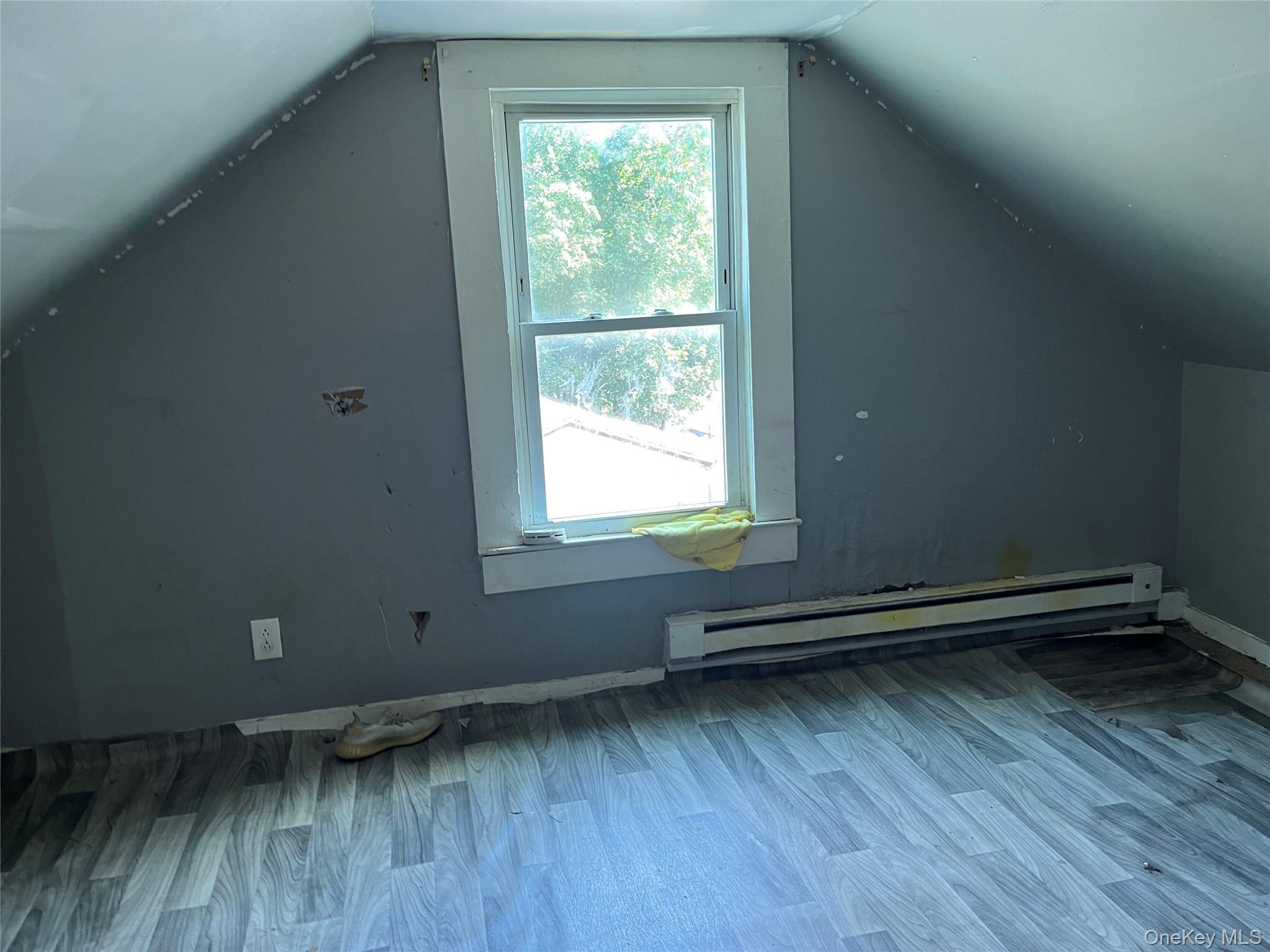 Single Family Lowndes Avenue Suffolk County, NY 11746, MLS-1047489-33