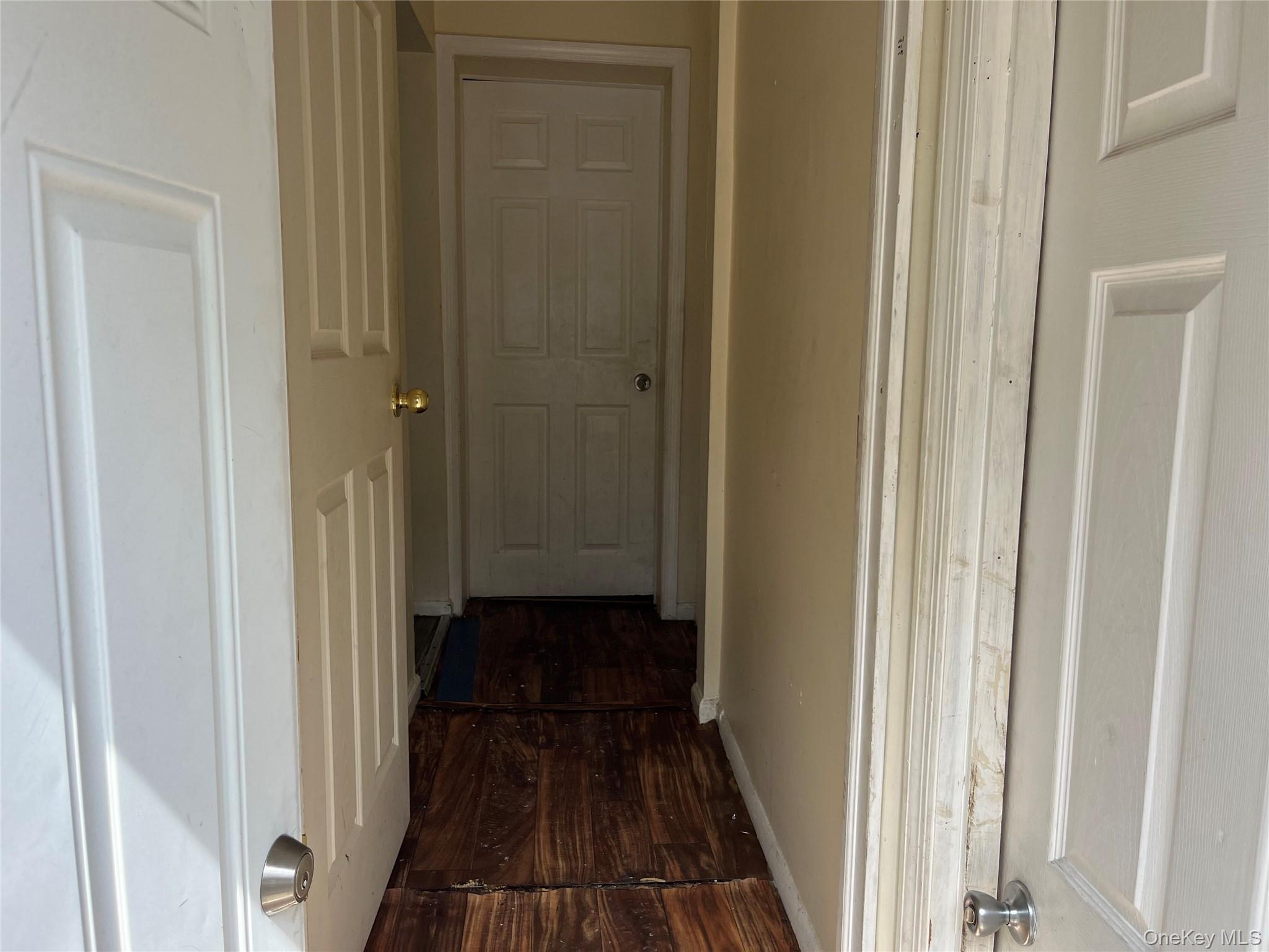 Single Family Lowndes Avenue Suffolk County, NY 11746, MLS-1047489-34