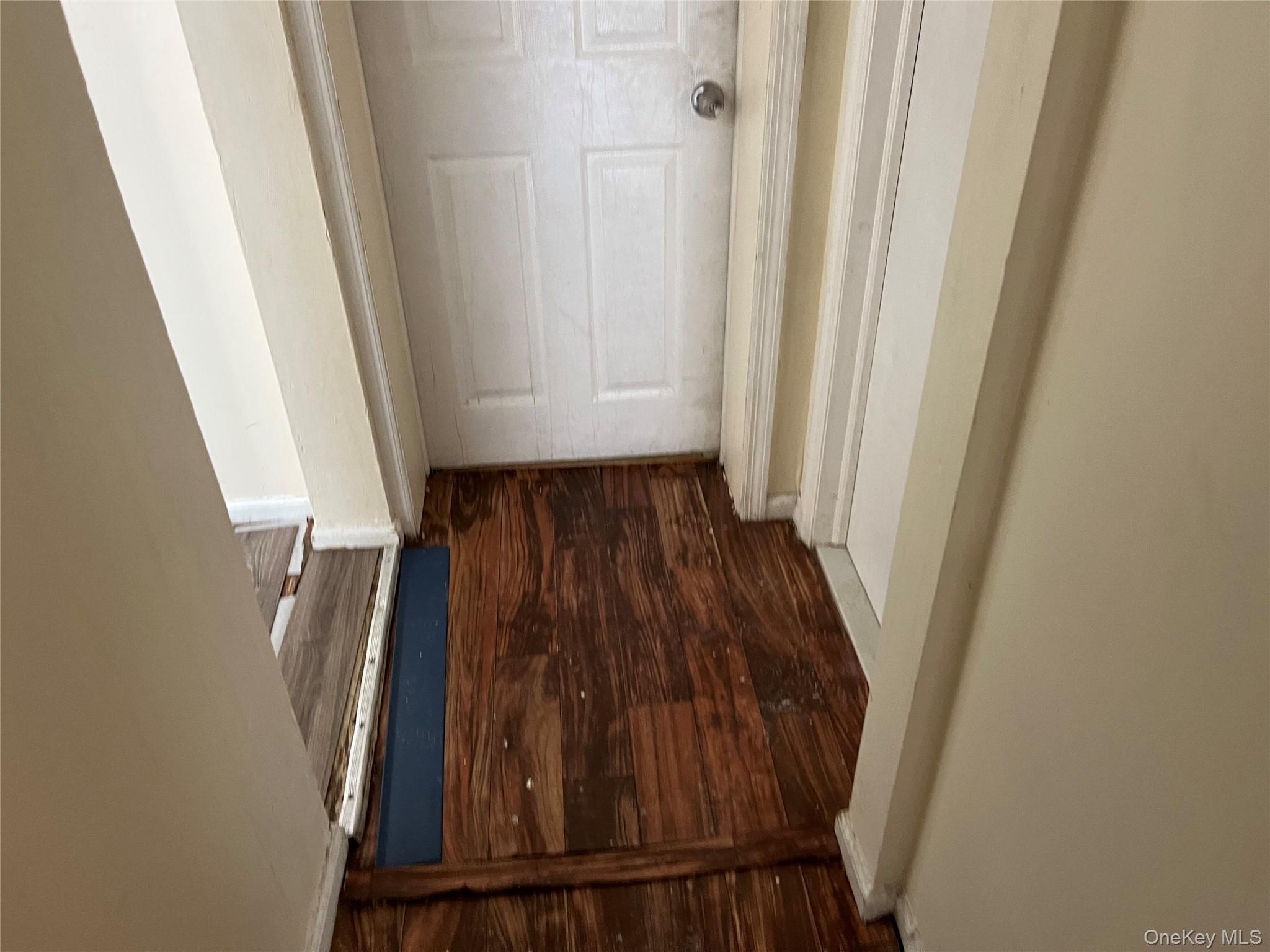Single Family Lowndes Avenue Suffolk County, NY 11746, MLS-1047489-35