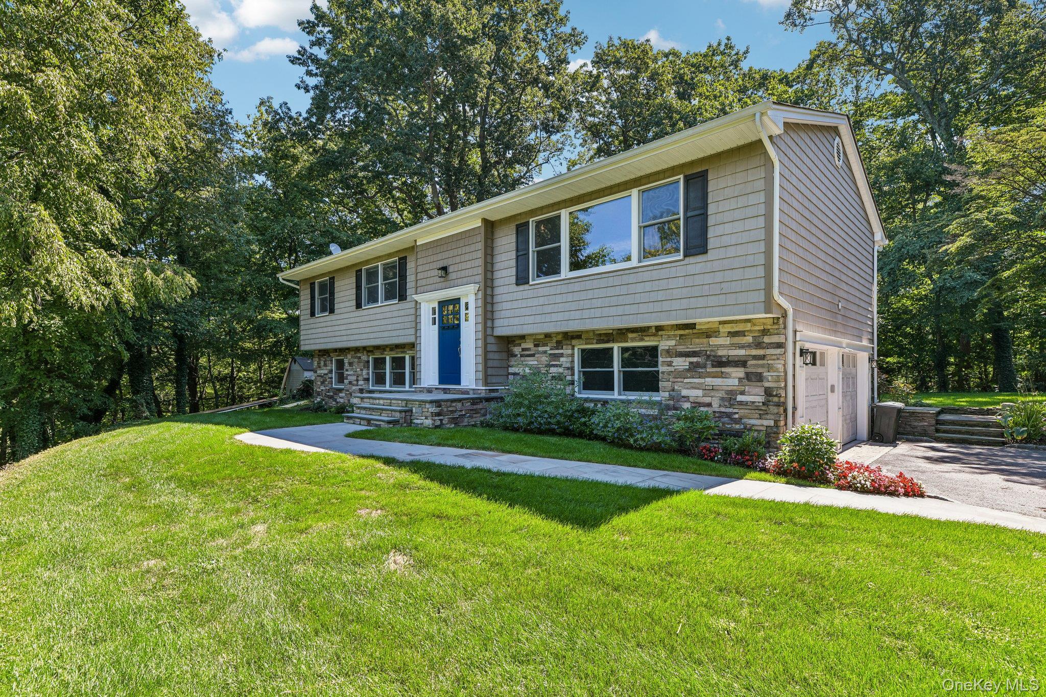 Single Family Sandy Hollow Road  Suffolk County, NY 11768, MLS-1047508-2
