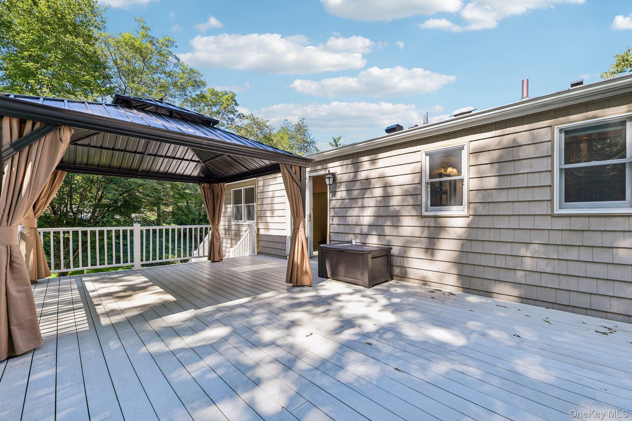 Single Family Sandy Hollow Road  Suffolk County, NY 11768, MLS-1047508-32