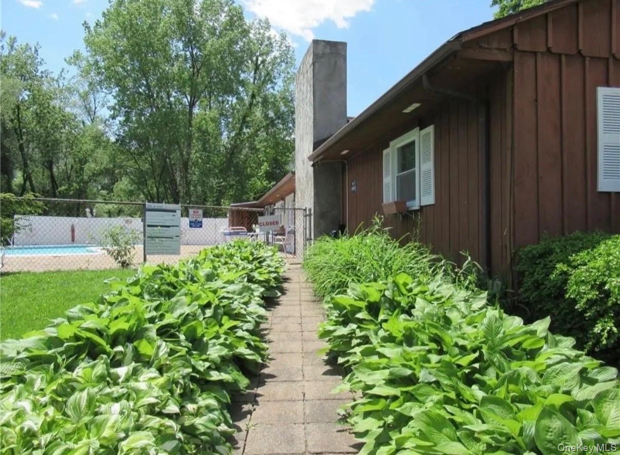 Single Family Celeste Drive Dutchess County, NY 12522, MLS-1047515-19