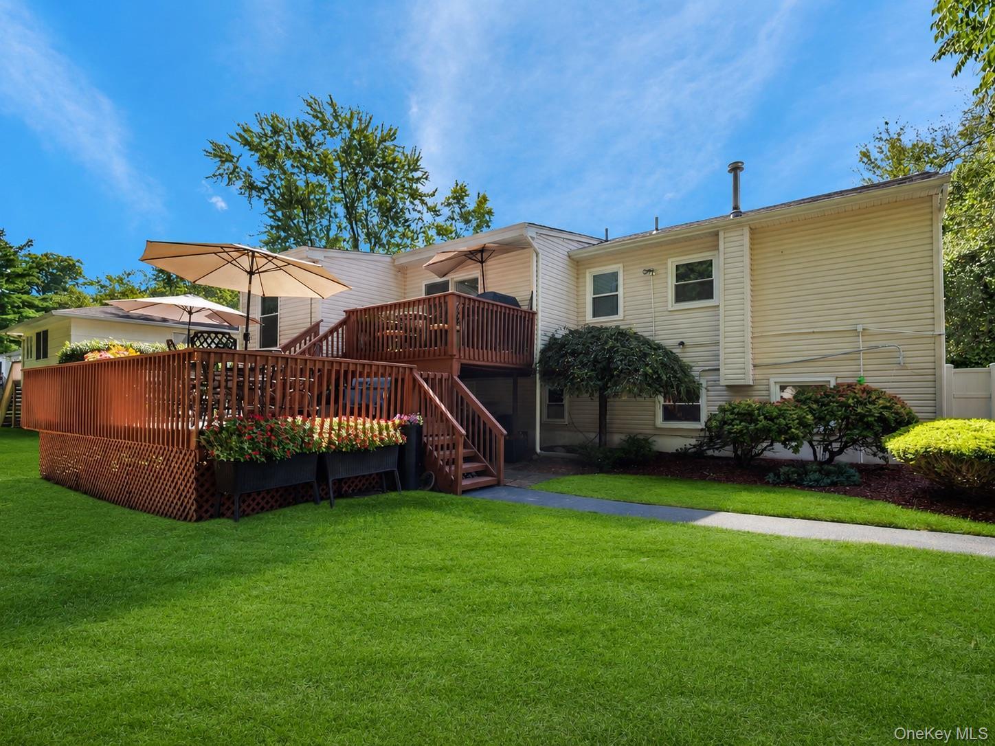 Single Family Will Rogers Lane  Rockland County, NY 10954, MLS-1047522-22