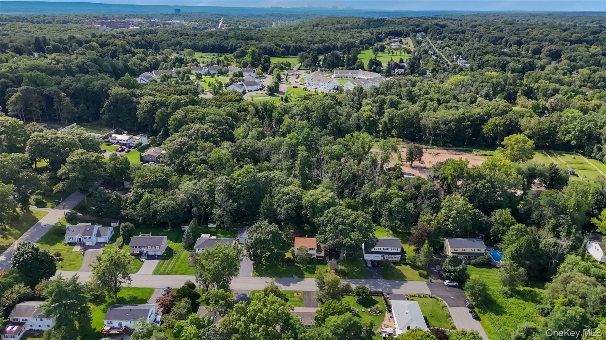 Single Family Will Rogers Lane  Rockland County, NY 10954, MLS-1047522-32