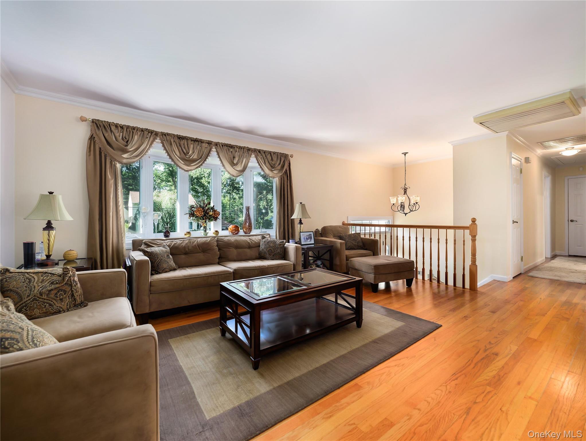 Single Family Will Rogers Lane  Rockland County, NY 10954, MLS-1047522-8