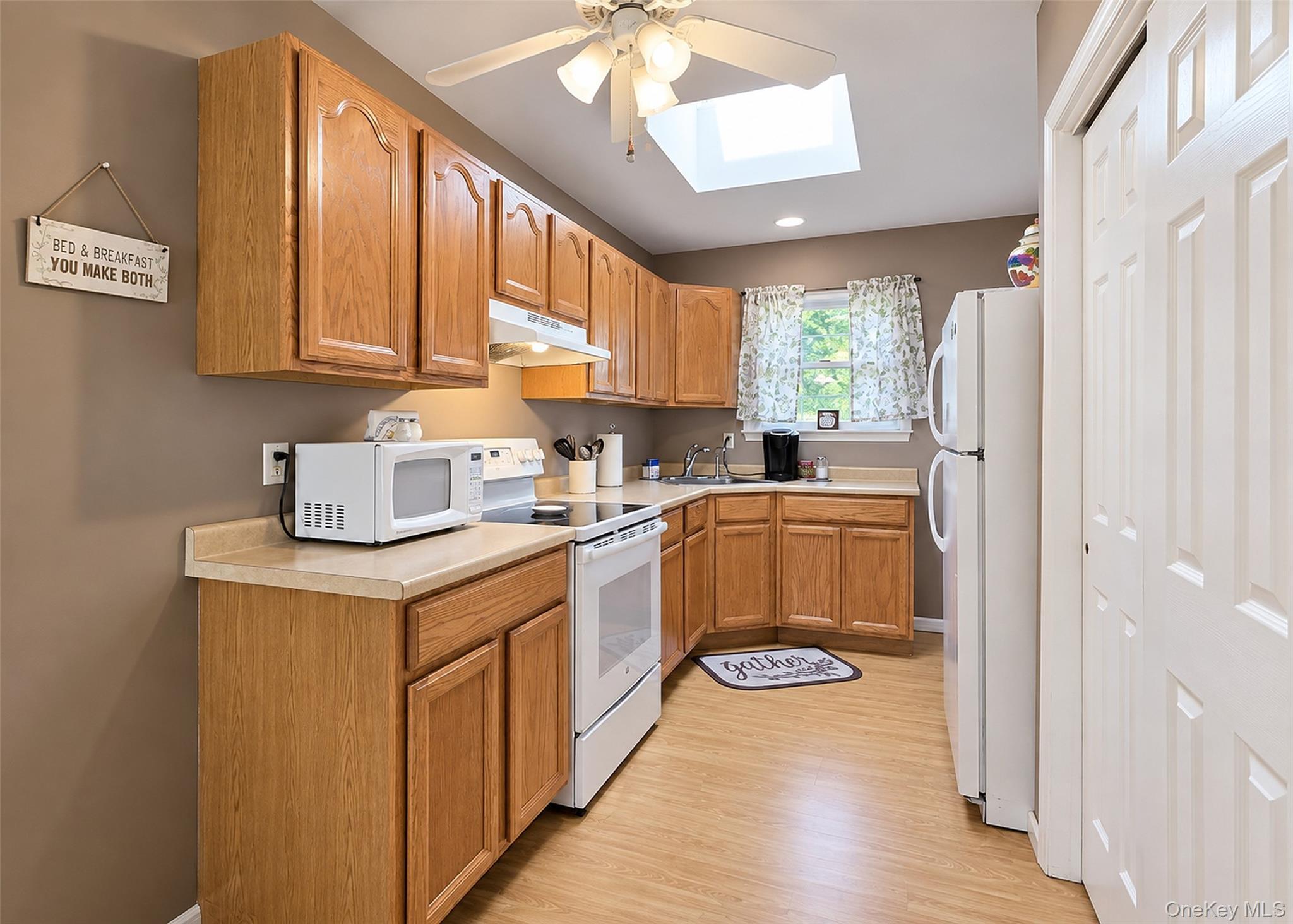Single Family Lisa Lane  Suffolk County, NY 11776, MLS-1047527-22