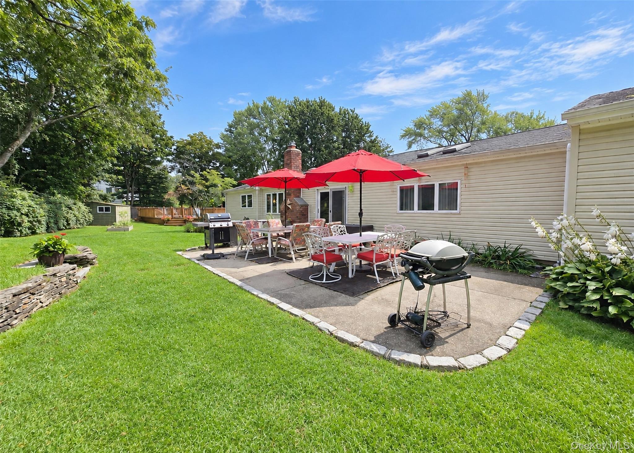 Single Family Lisa Lane  Suffolk County, NY 11776, MLS-1047527-26