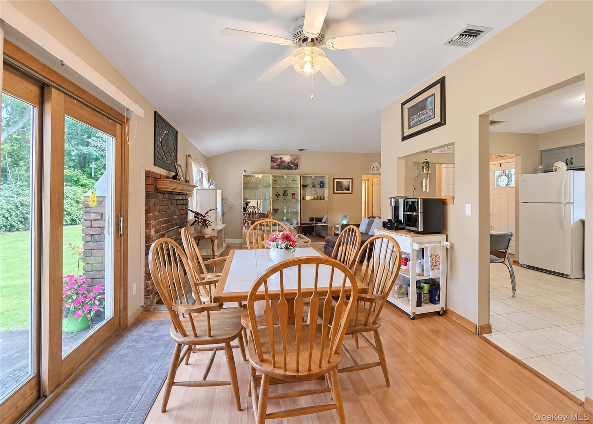 Single Family Lisa Lane  Suffolk County, NY 11776, MLS-1047527-5