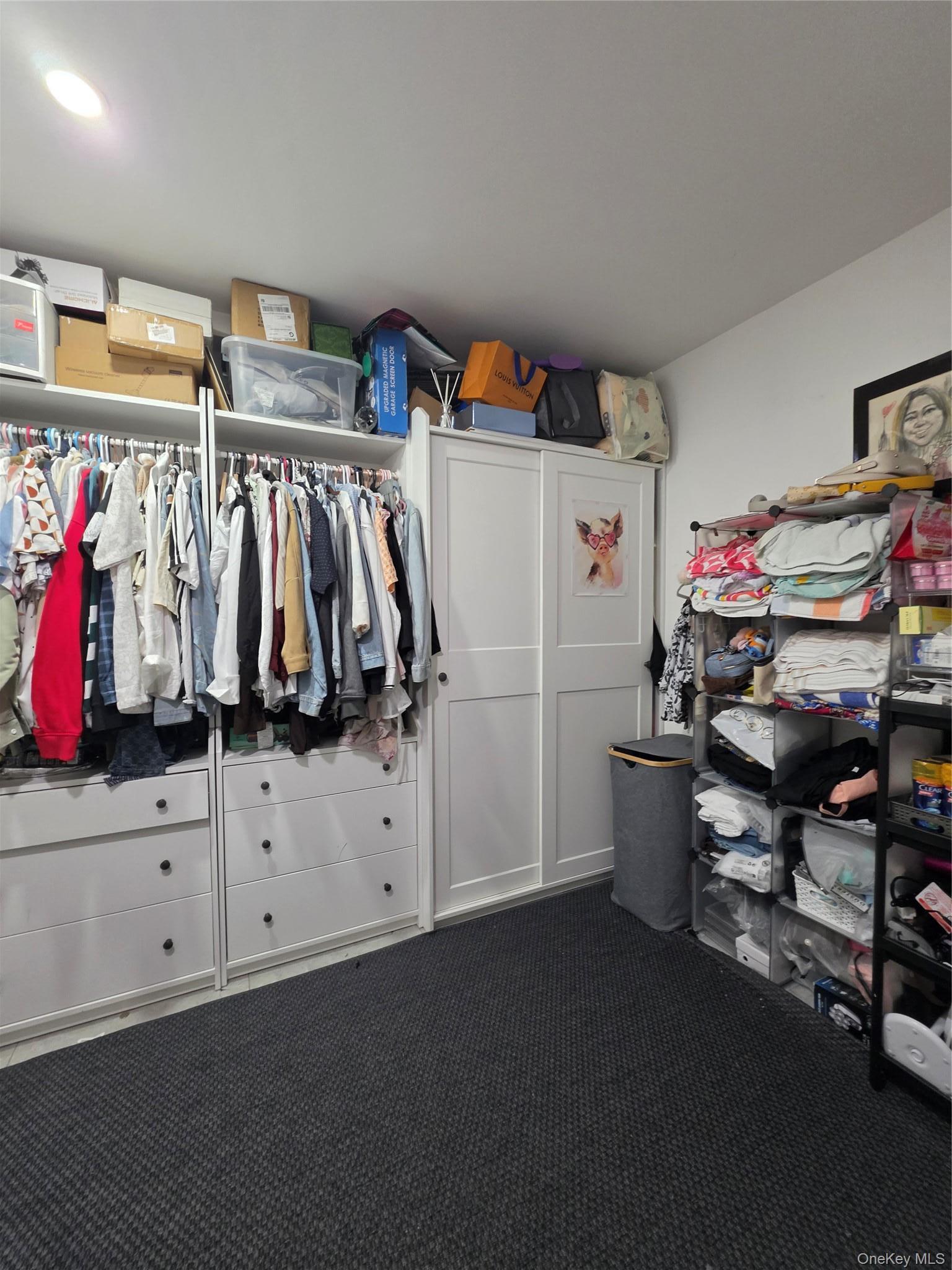 Single Family Pearsall Avenue  Bronx, NY 10469, MLS-1047544-9