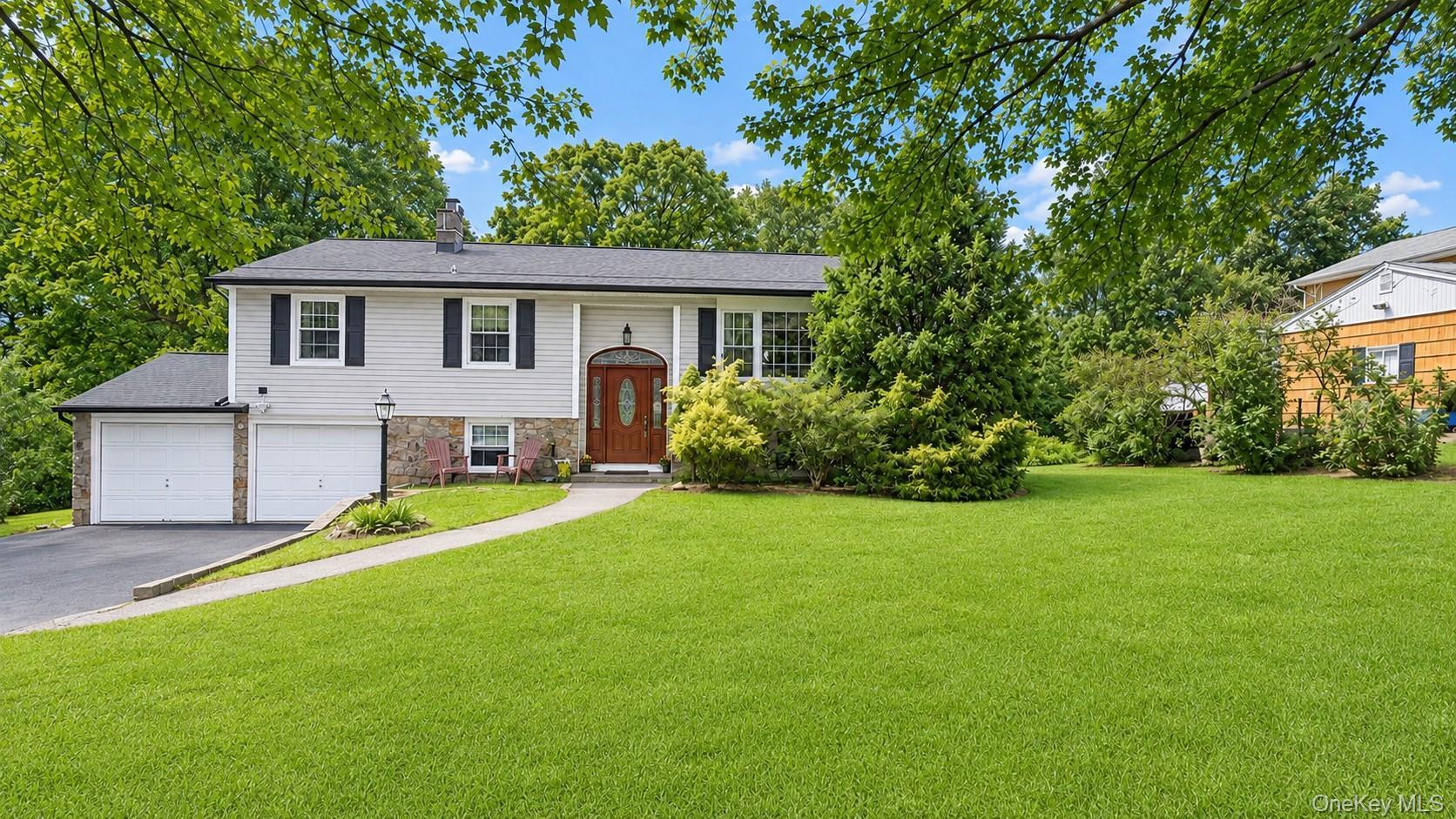 Single Family Pike Place  Putnam County, NY 10541, MLS-1047545-2