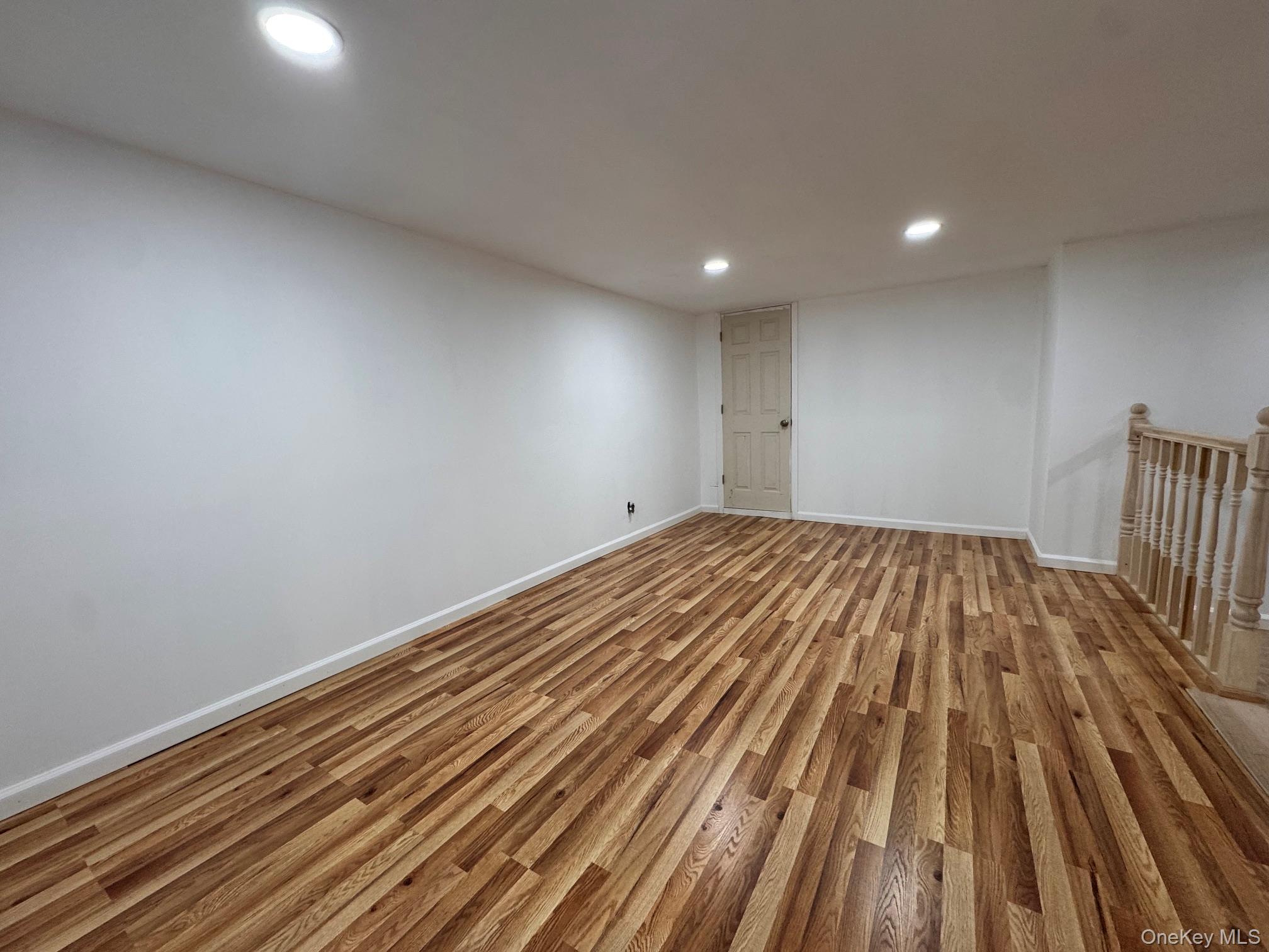 Apartment Rhinelander Avenue Bronx, NY 10461, MLS-1047546-3