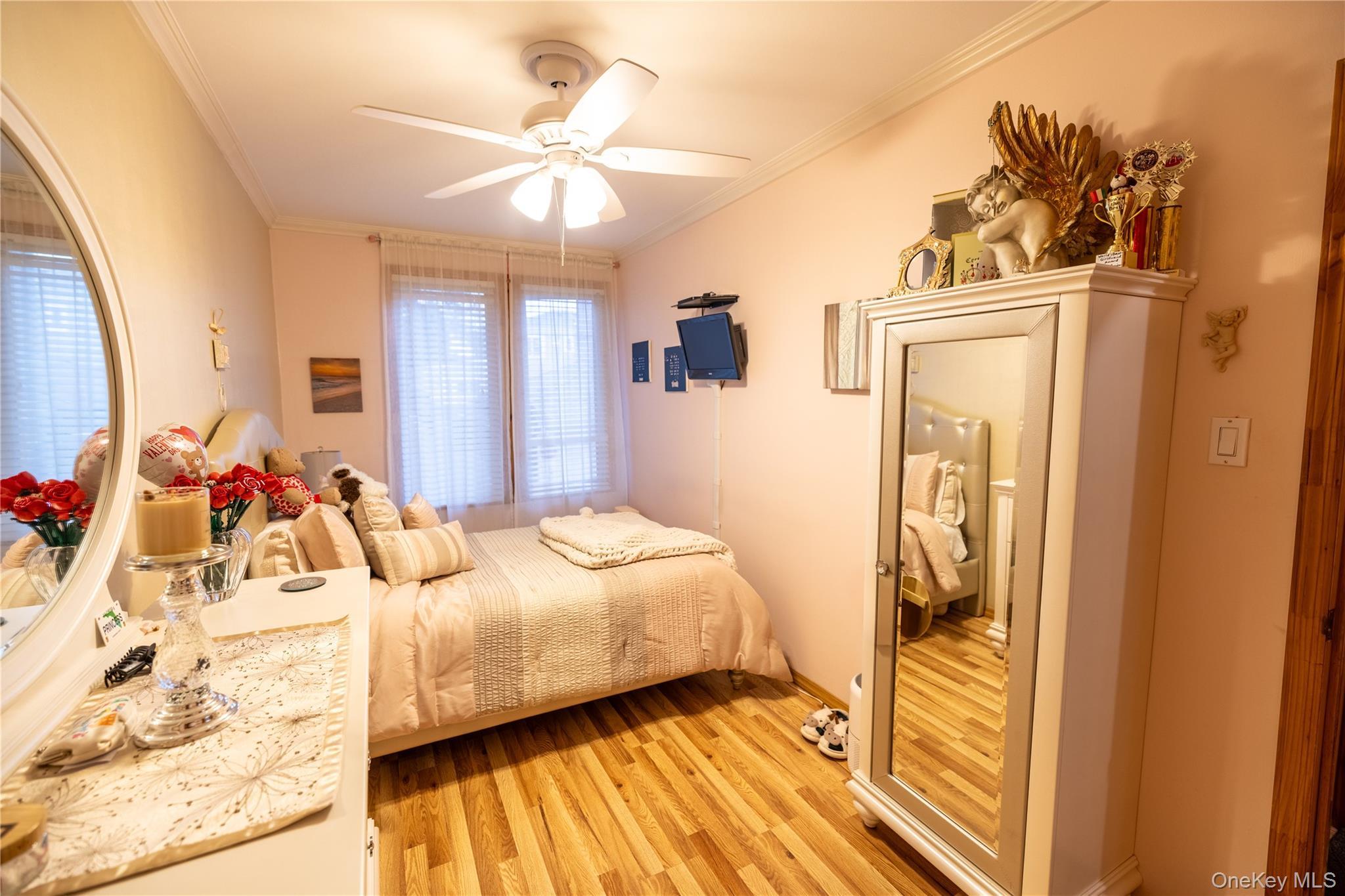 Single Family 201st Street  Queens, NY 11361, MLS-1047550-12