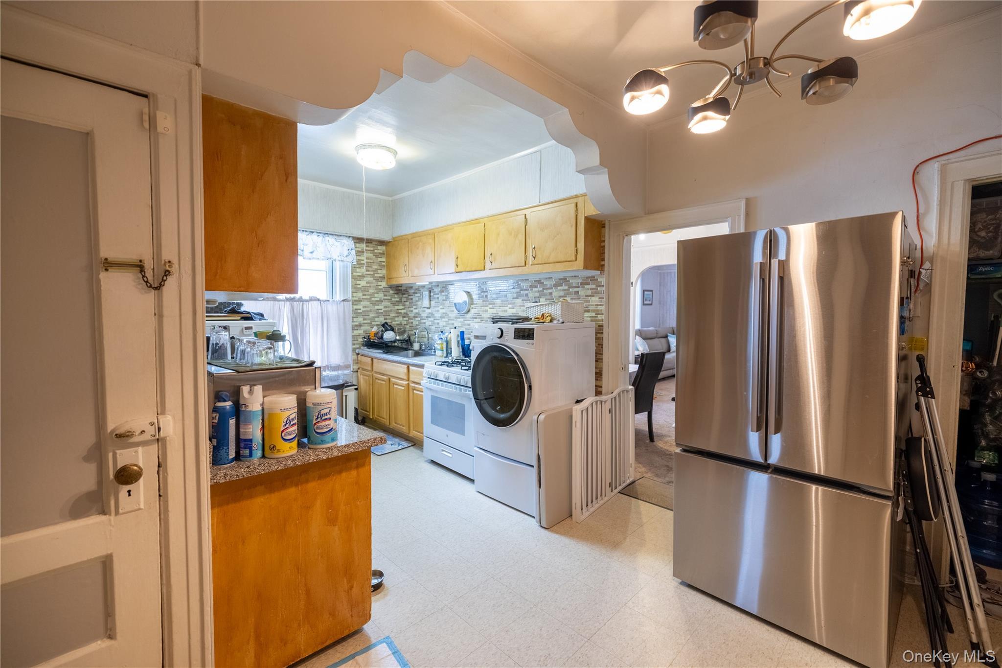 Single Family 201st Street  Queens, NY 11361, MLS-1047550-19