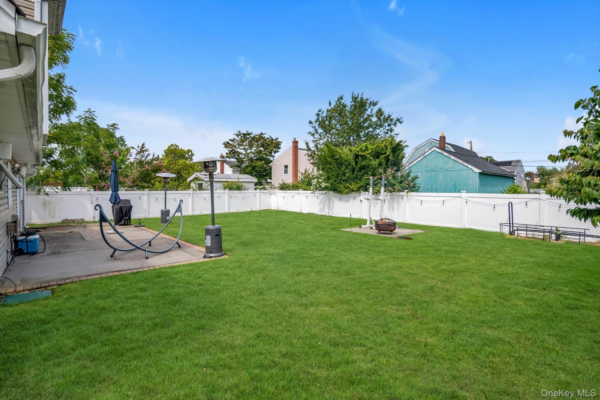 Single Family Jefferson Street  Nassau County, NY 11510, MLS-1047559-18