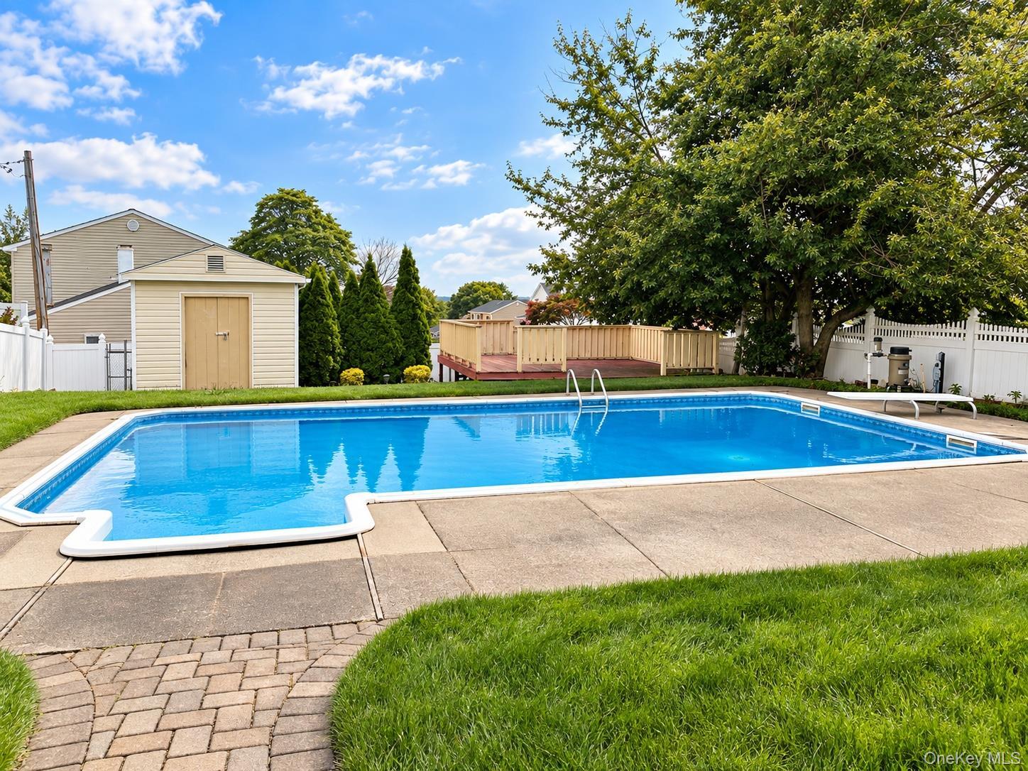 Single Family Carol Avenue Suffolk County, NY 11738, MLS-1047562-11