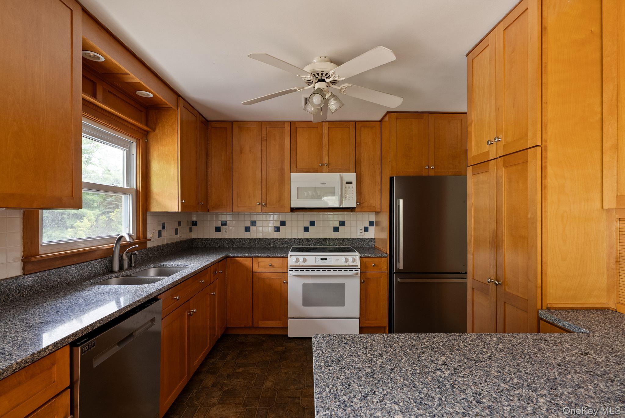 Single Family State Route 9h  Columbia County, NY 12534, MLS-1047563-9