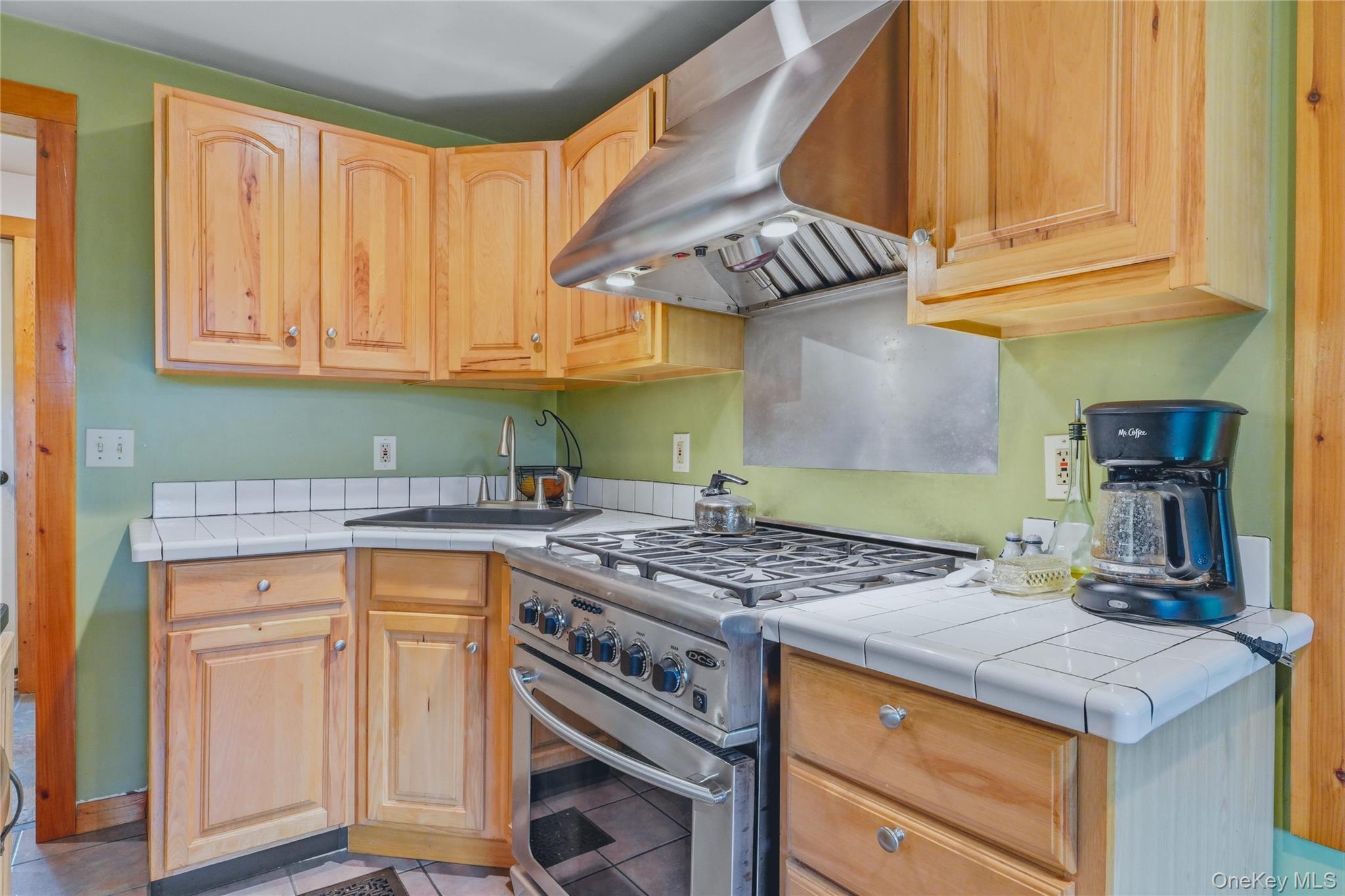 Single Family Crescent Avenue Ulster County, NY 12528, MLS-1047570-11