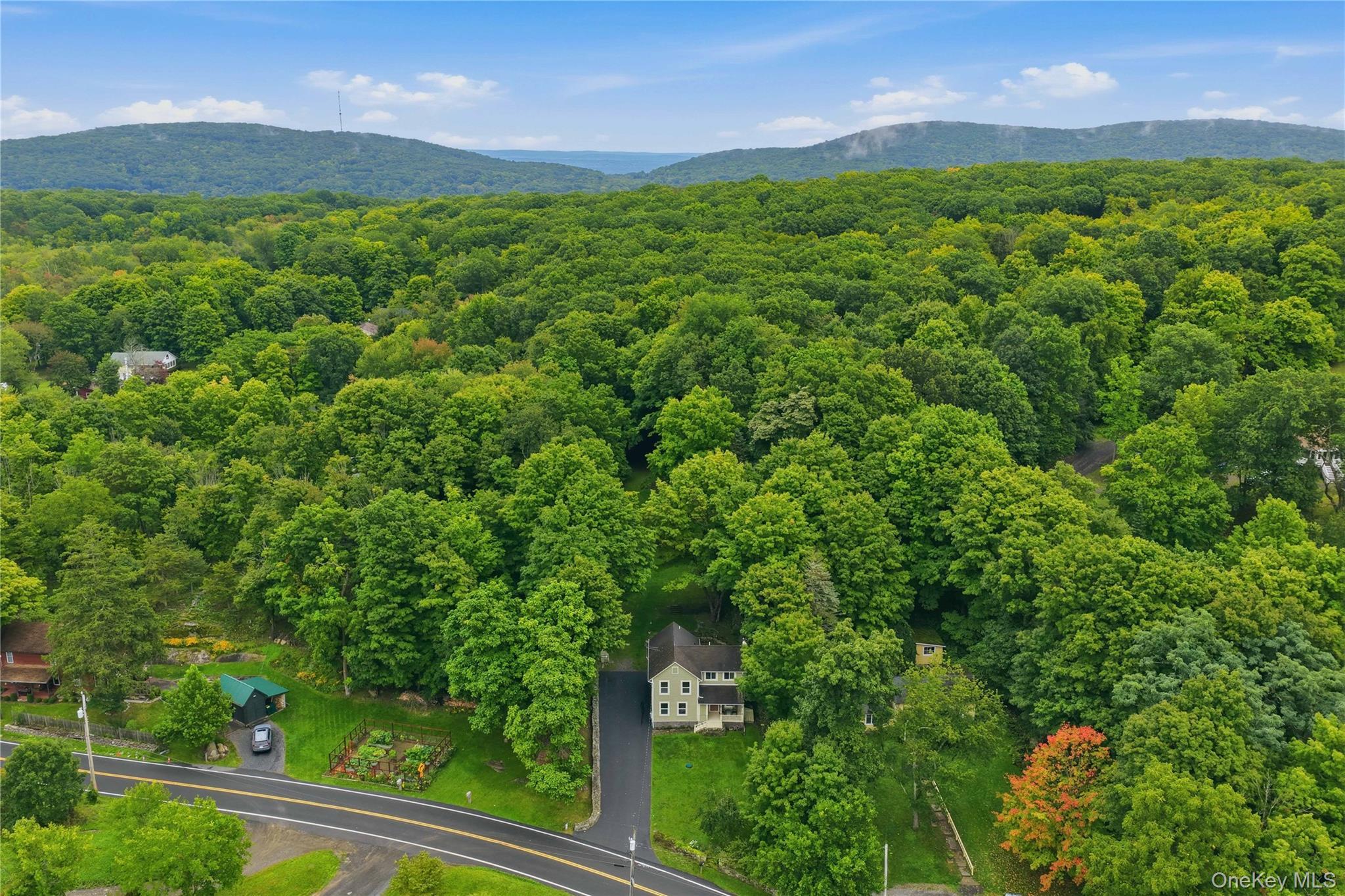 Single Family Crescent Avenue  Ulster County, NY 12528, MLS-1047570-40