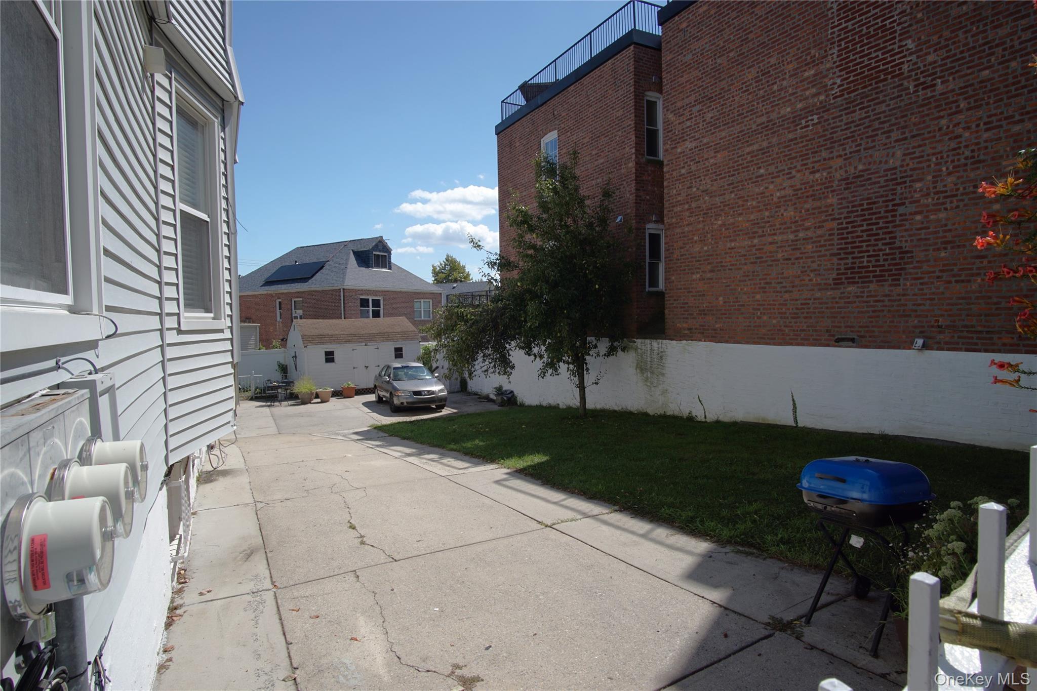 Single Family Esplanade Avenue  Bronx, NY 10469, MLS-1047587-19