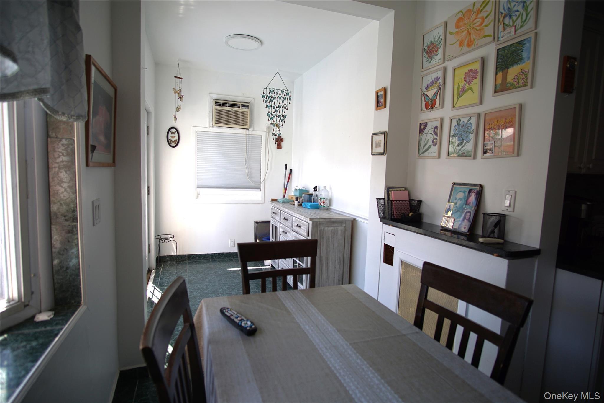 Single Family Esplanade Avenue  Bronx, NY 10469, MLS-1047587-5