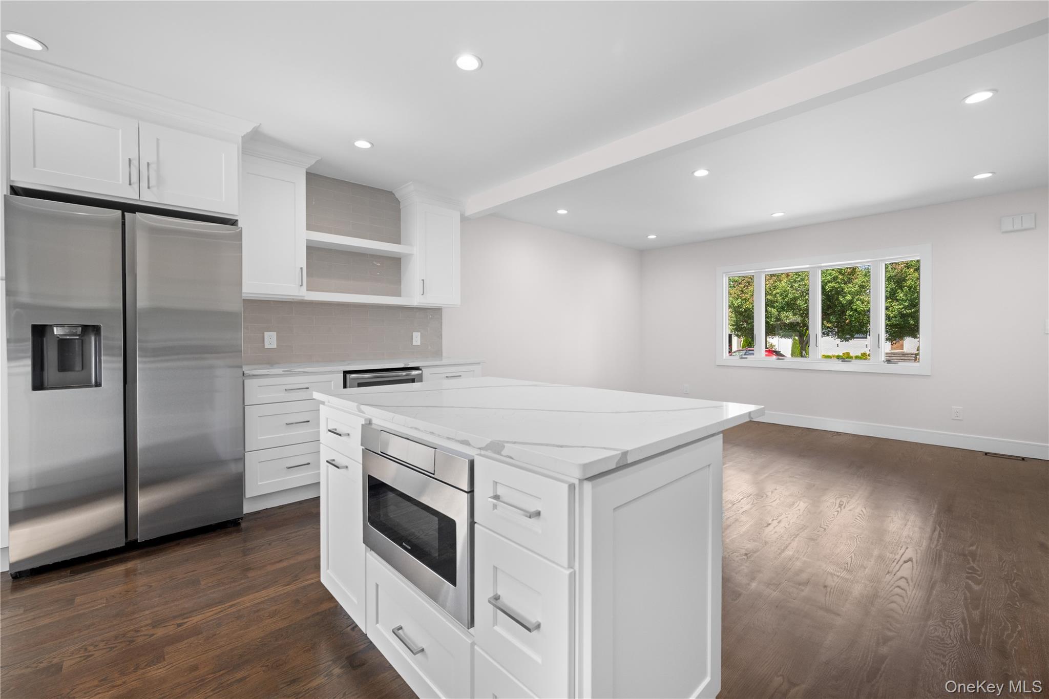 Single Family Lambert Avenue  Nassau County, NY 11735, MLS-1047588-15