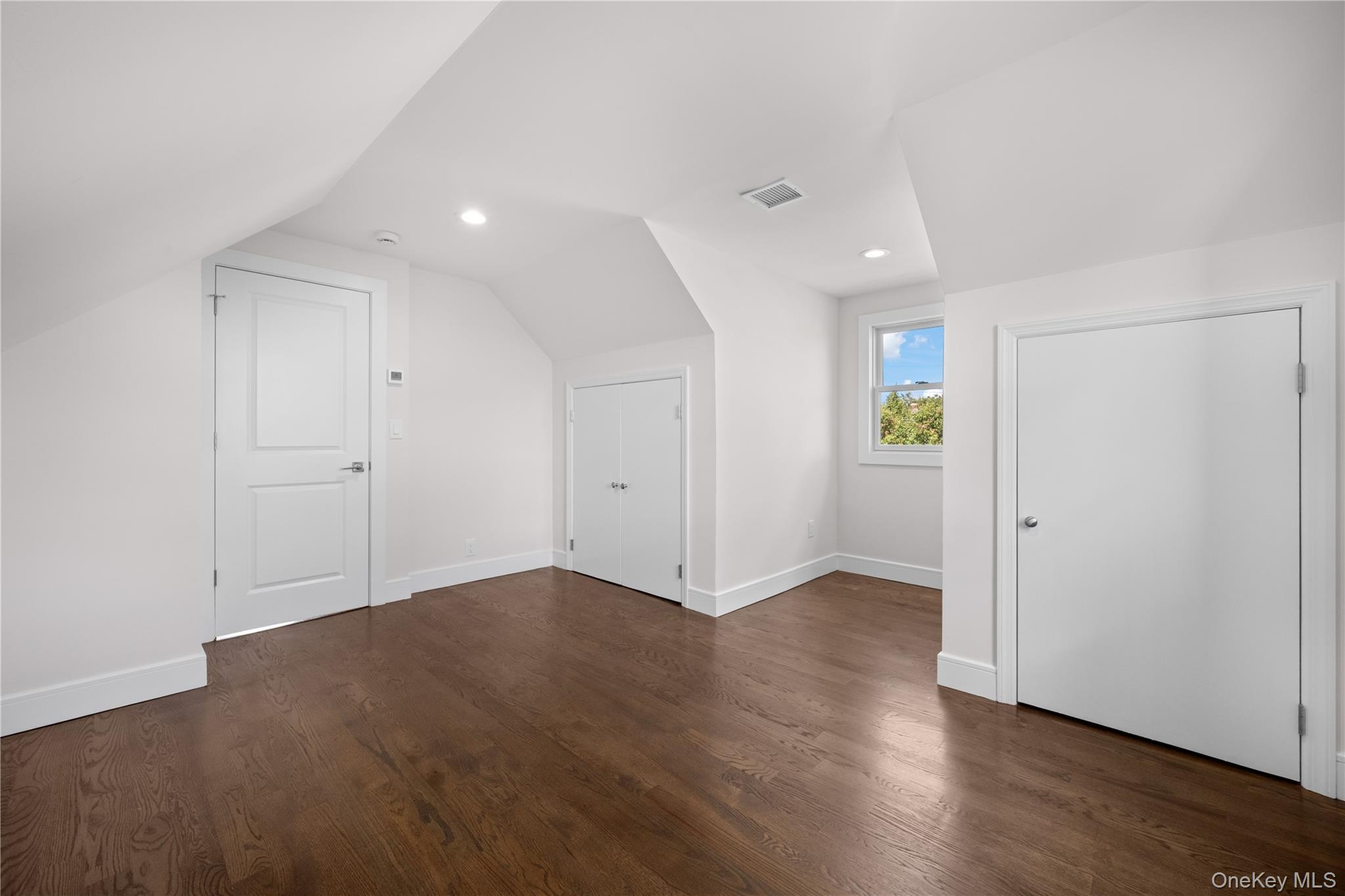 Single Family Lambert Avenue  Nassau County, NY 11735, MLS-1047588-27