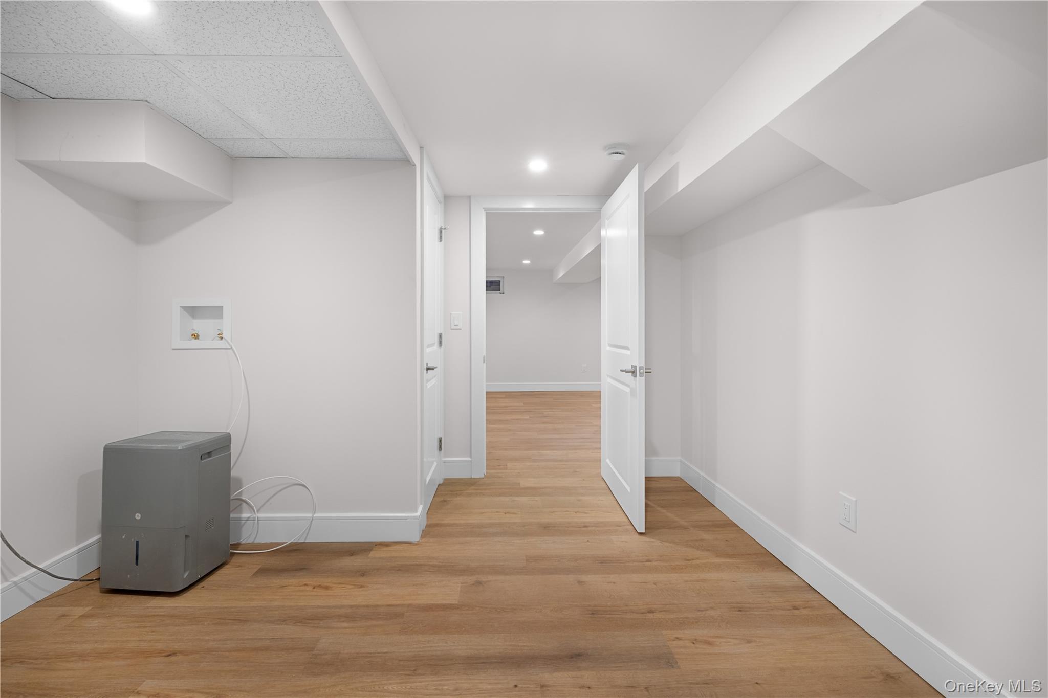 Single Family Lambert Avenue  Nassau County, NY 11735, MLS-1047588-38